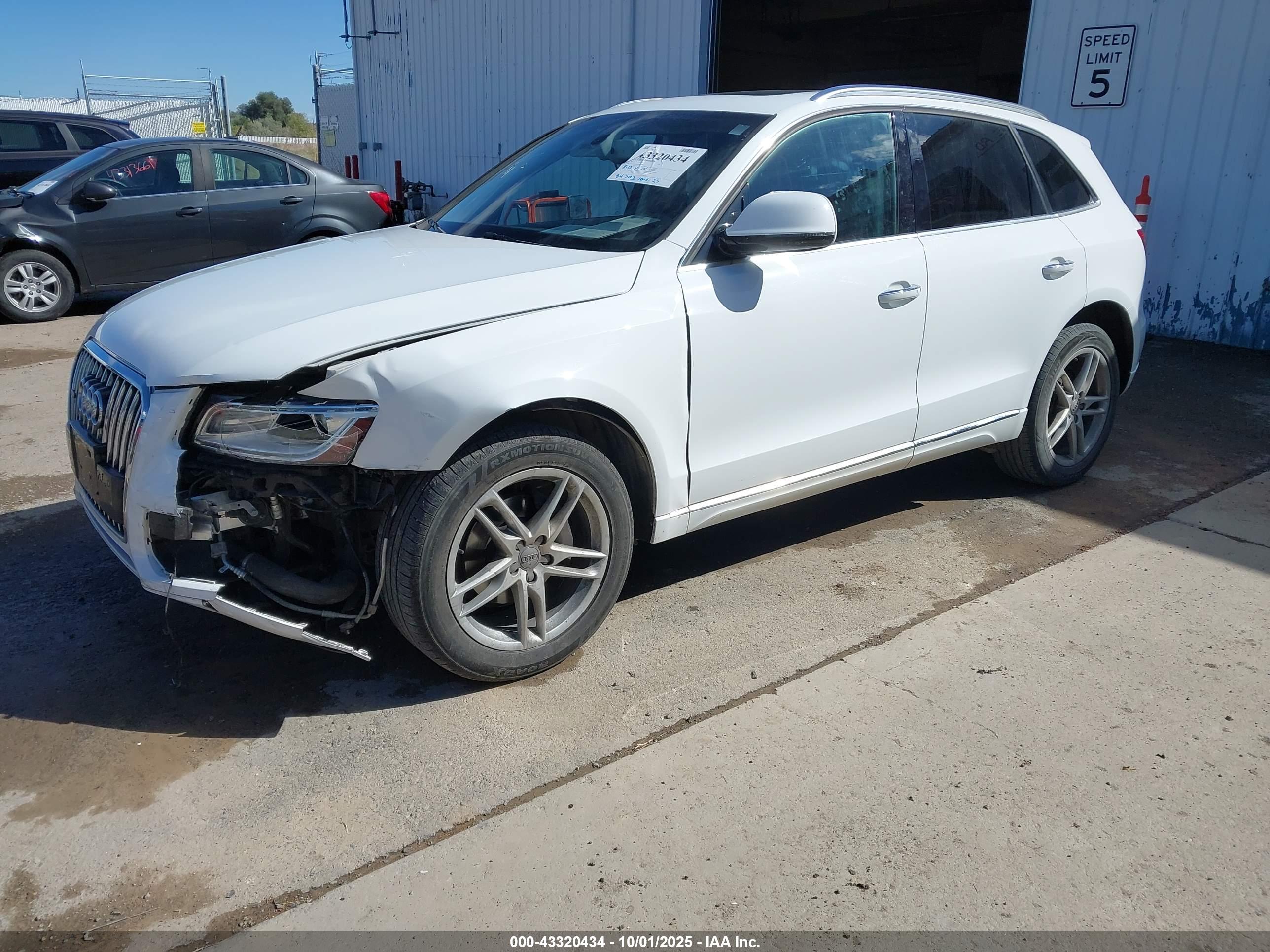AUDI Q5 image 2