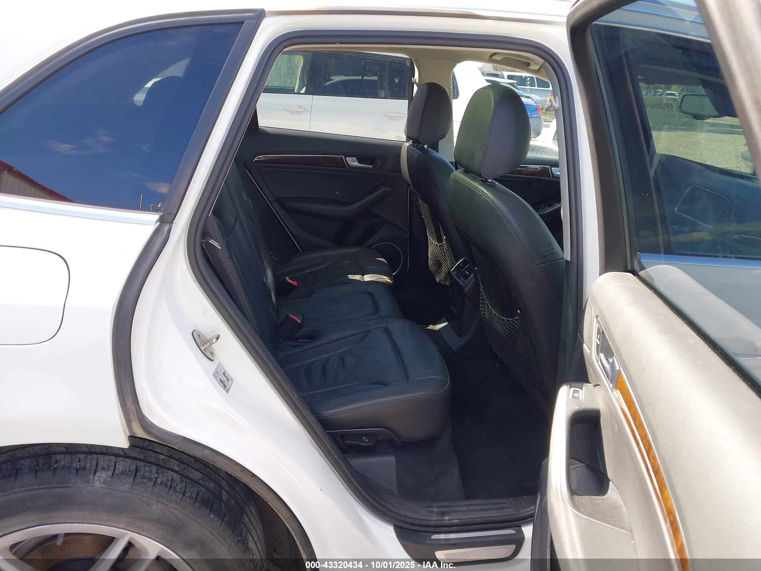 AUDI Q5 image 8