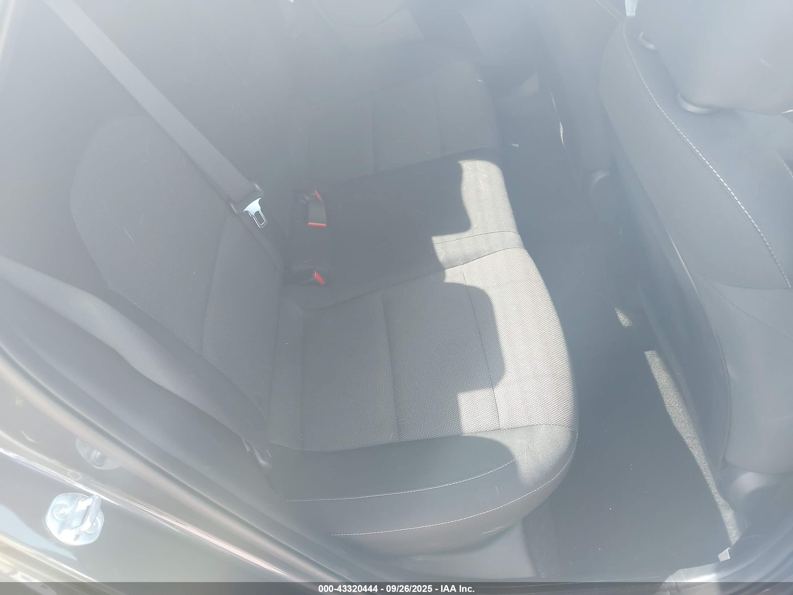 KIA FORTE image 8