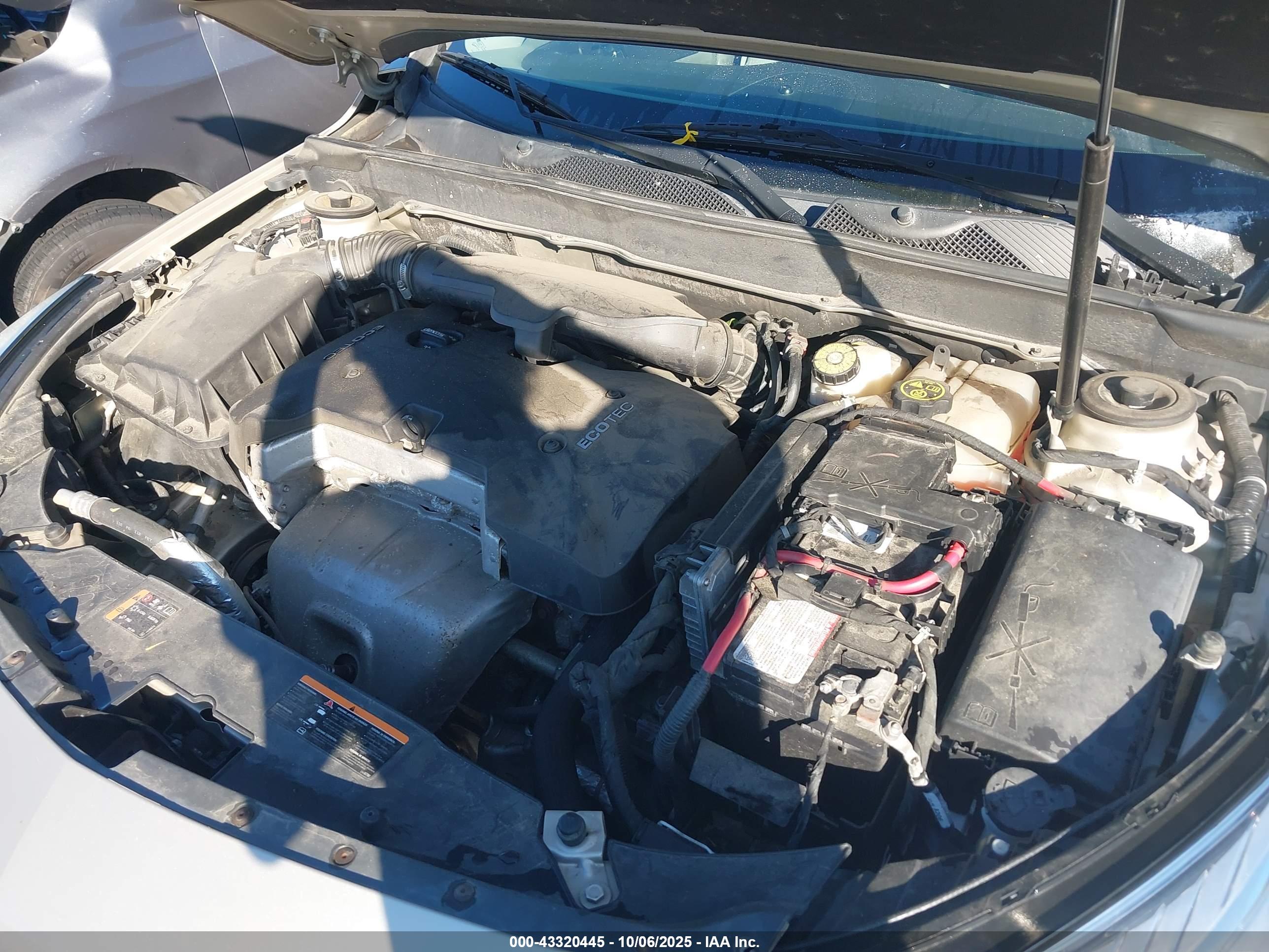 CHEVROLET MALIBU image 10