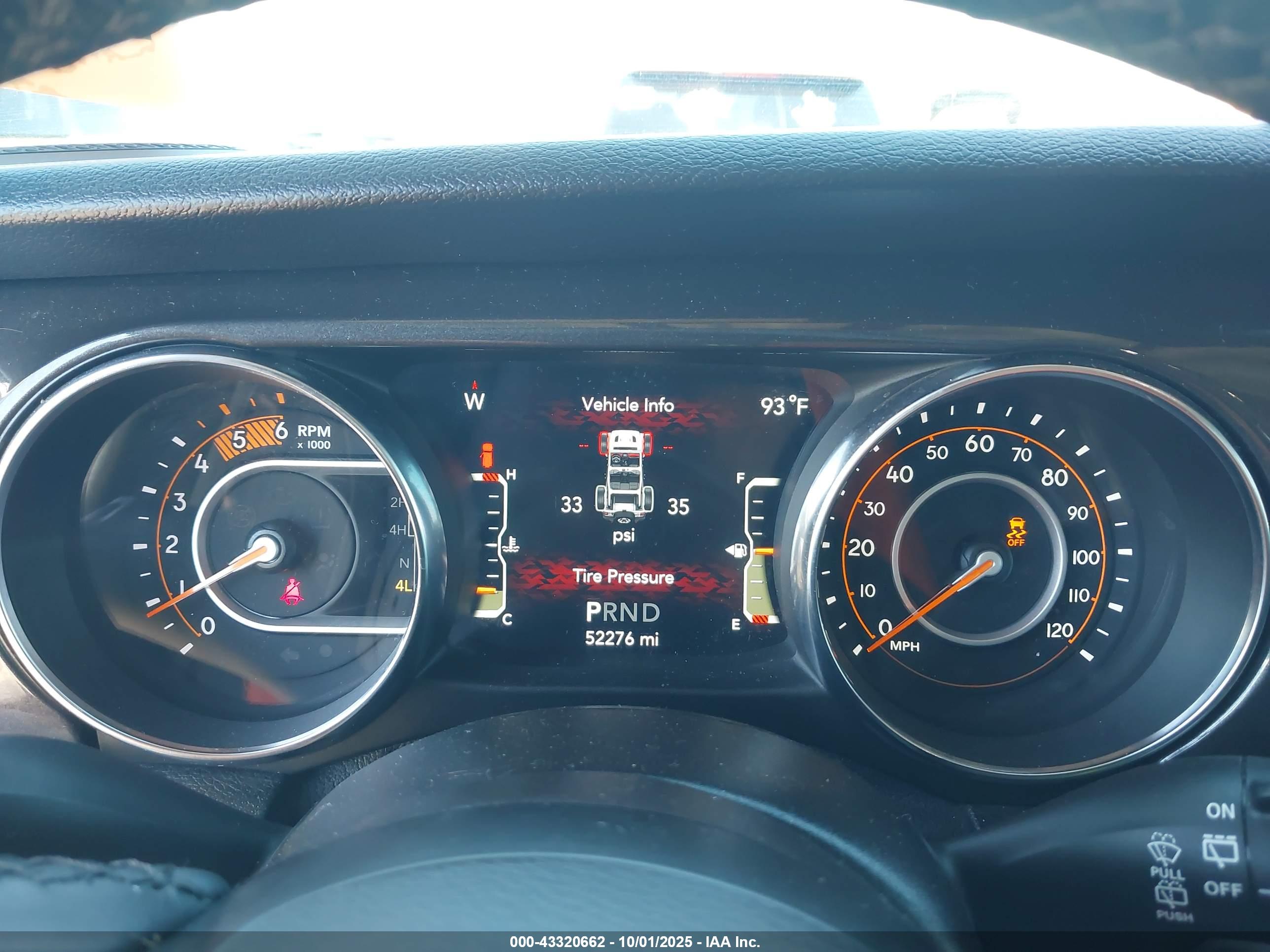 JEEP WRANGLER image 7