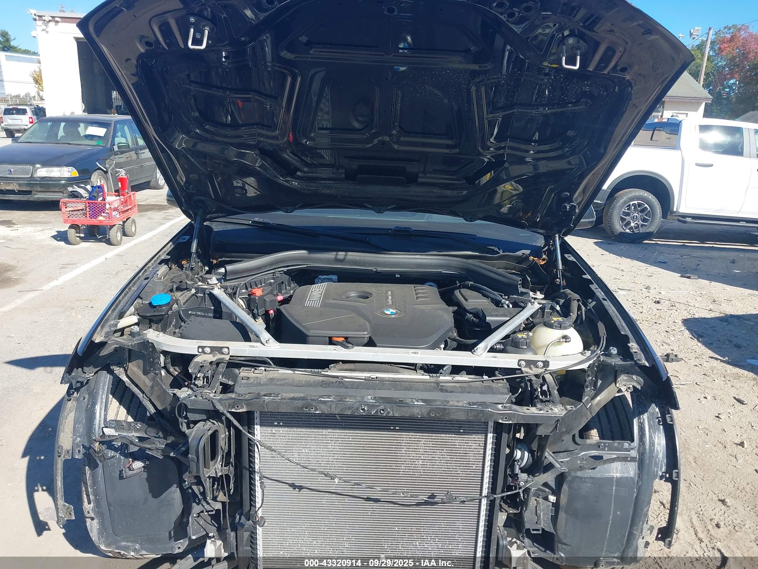 BMW X3 image 10