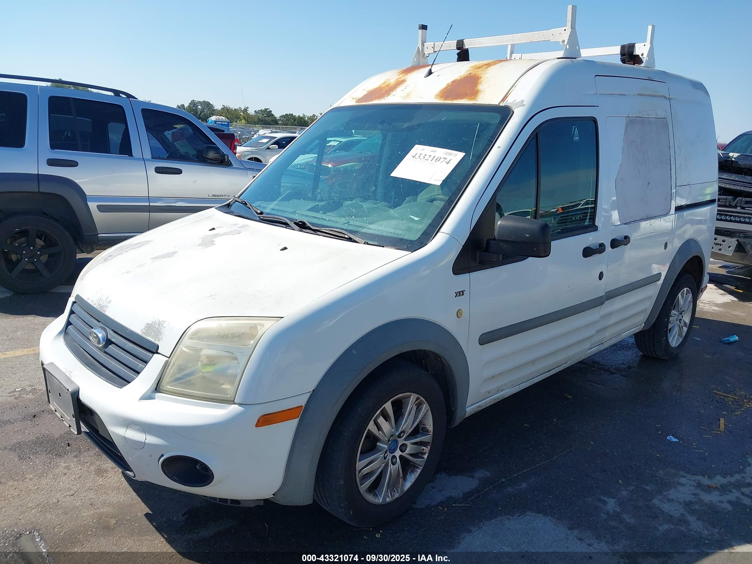 FORD TRANSIT image 2