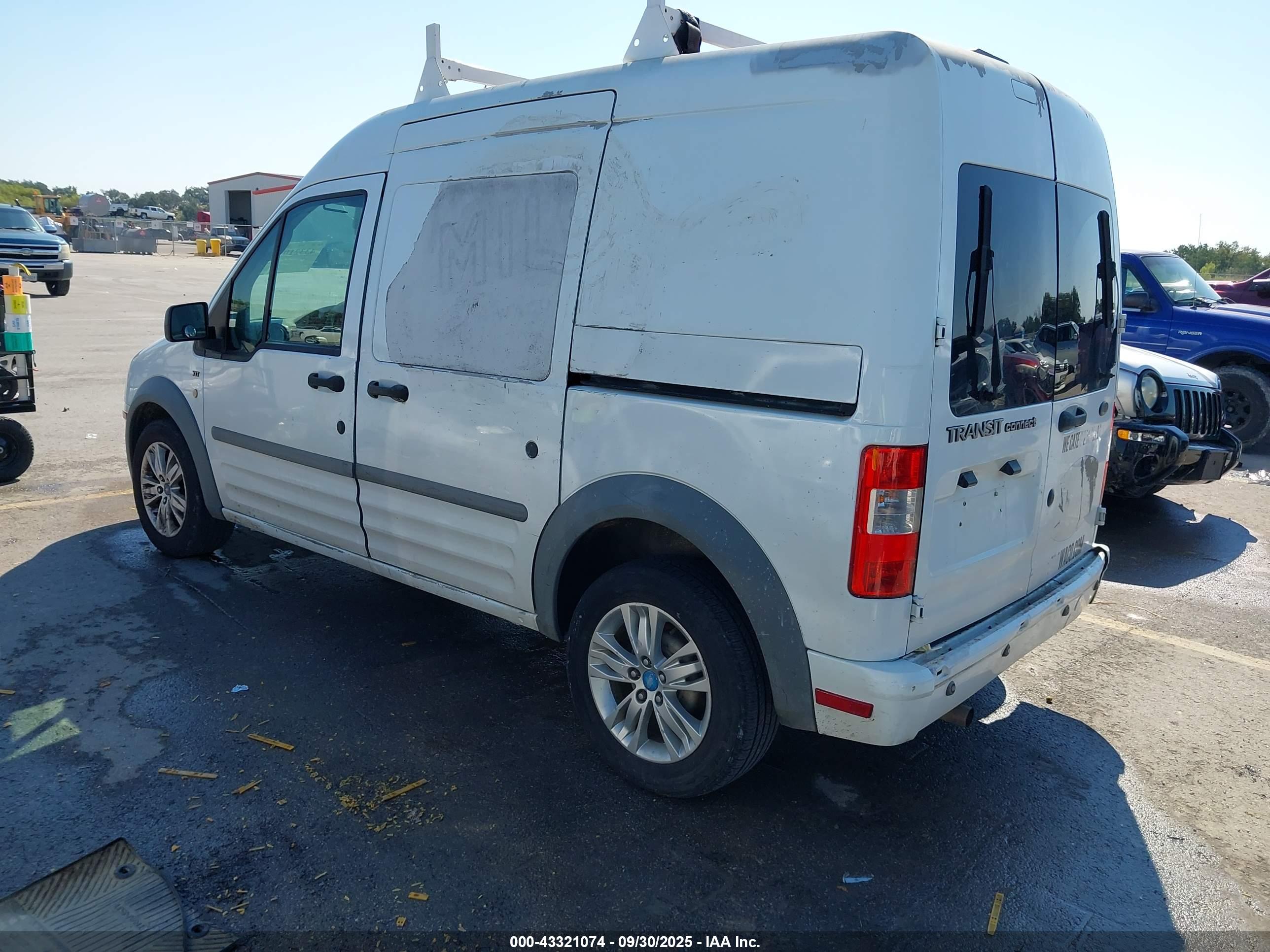 FORD TRANSIT image 3