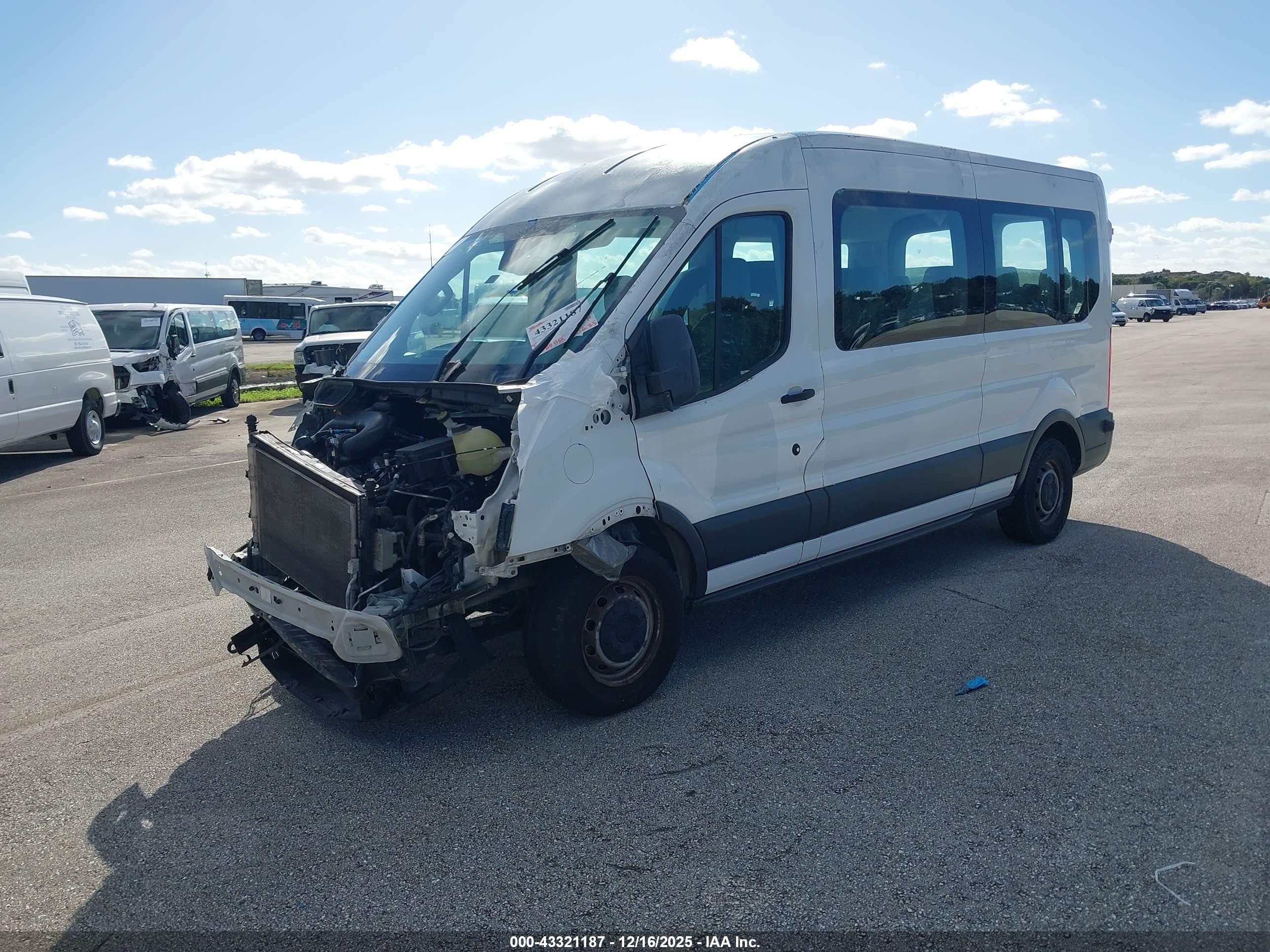 FORD TRANSIT-350 image 2