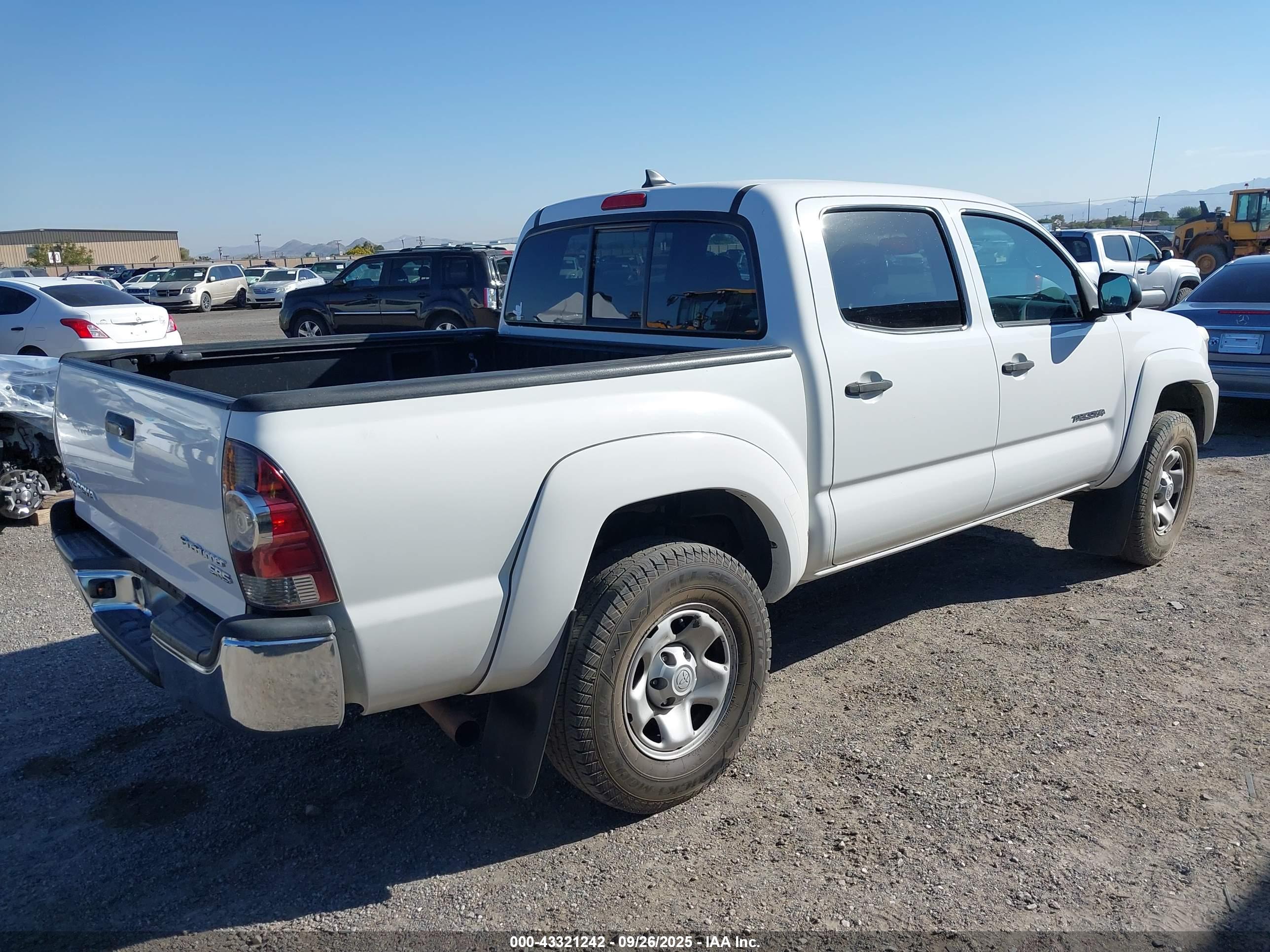 TOYOTA TACOMA image 4