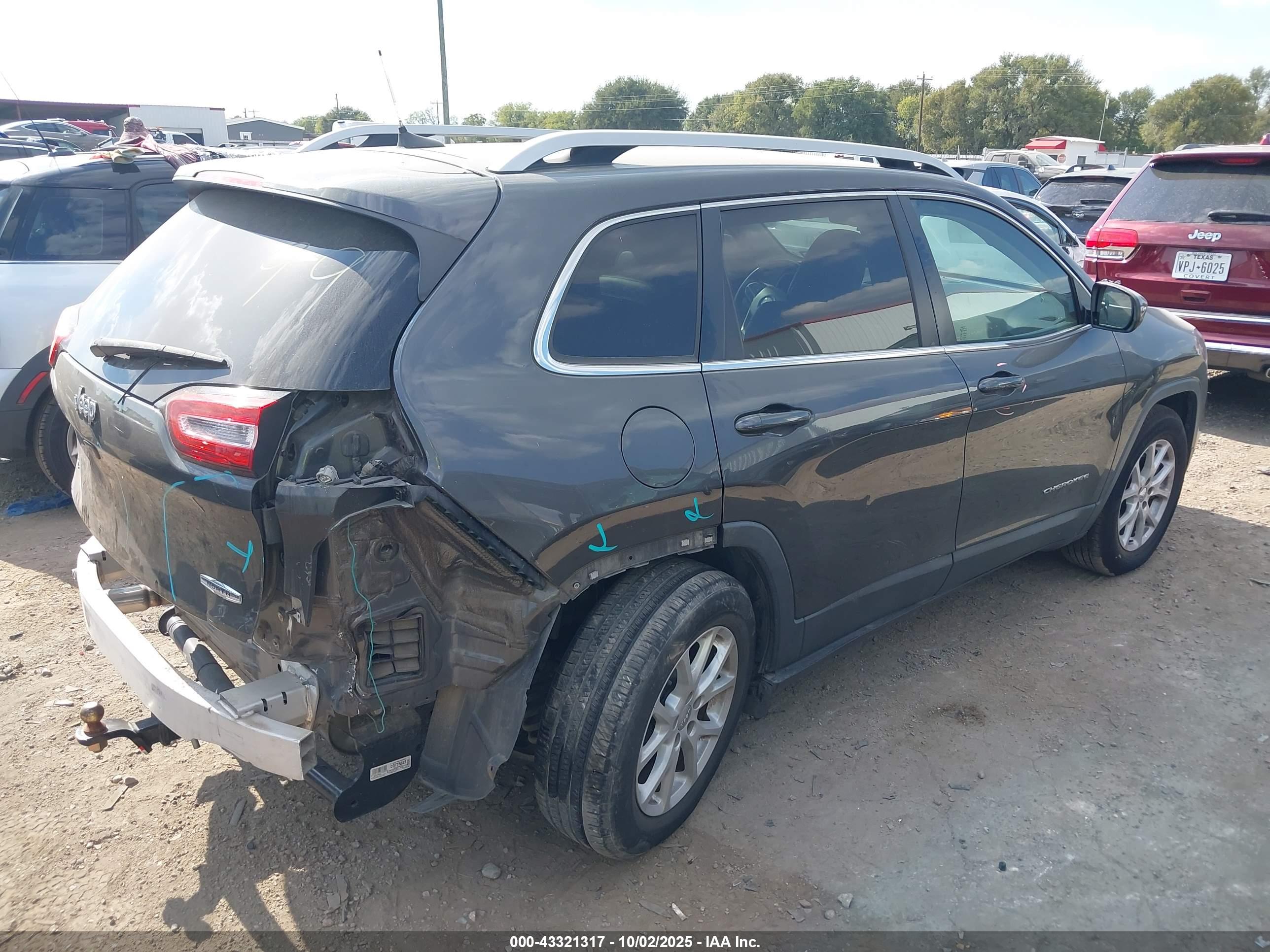 JEEP CHEROKEE image 4