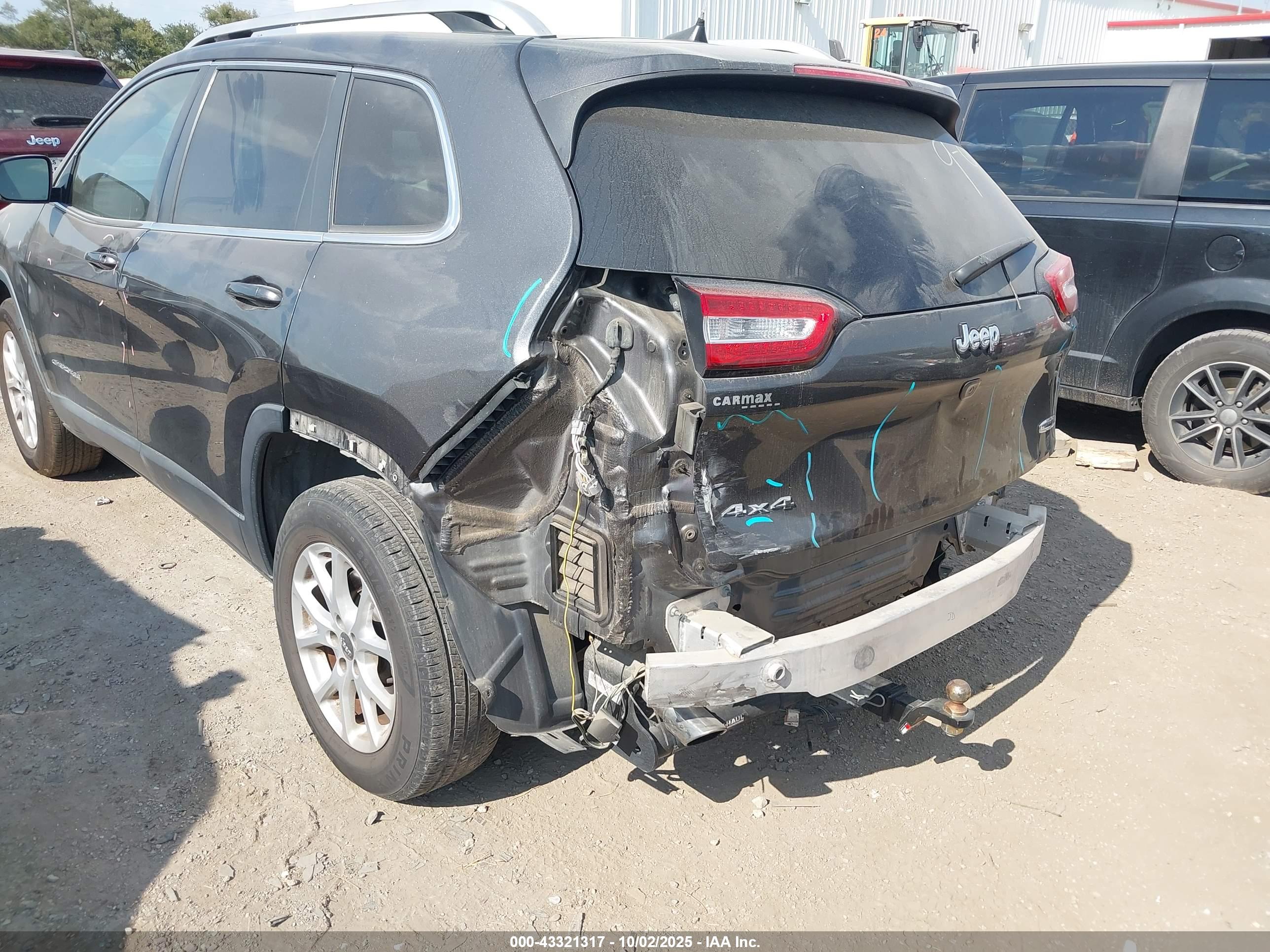 JEEP CHEROKEE image 6