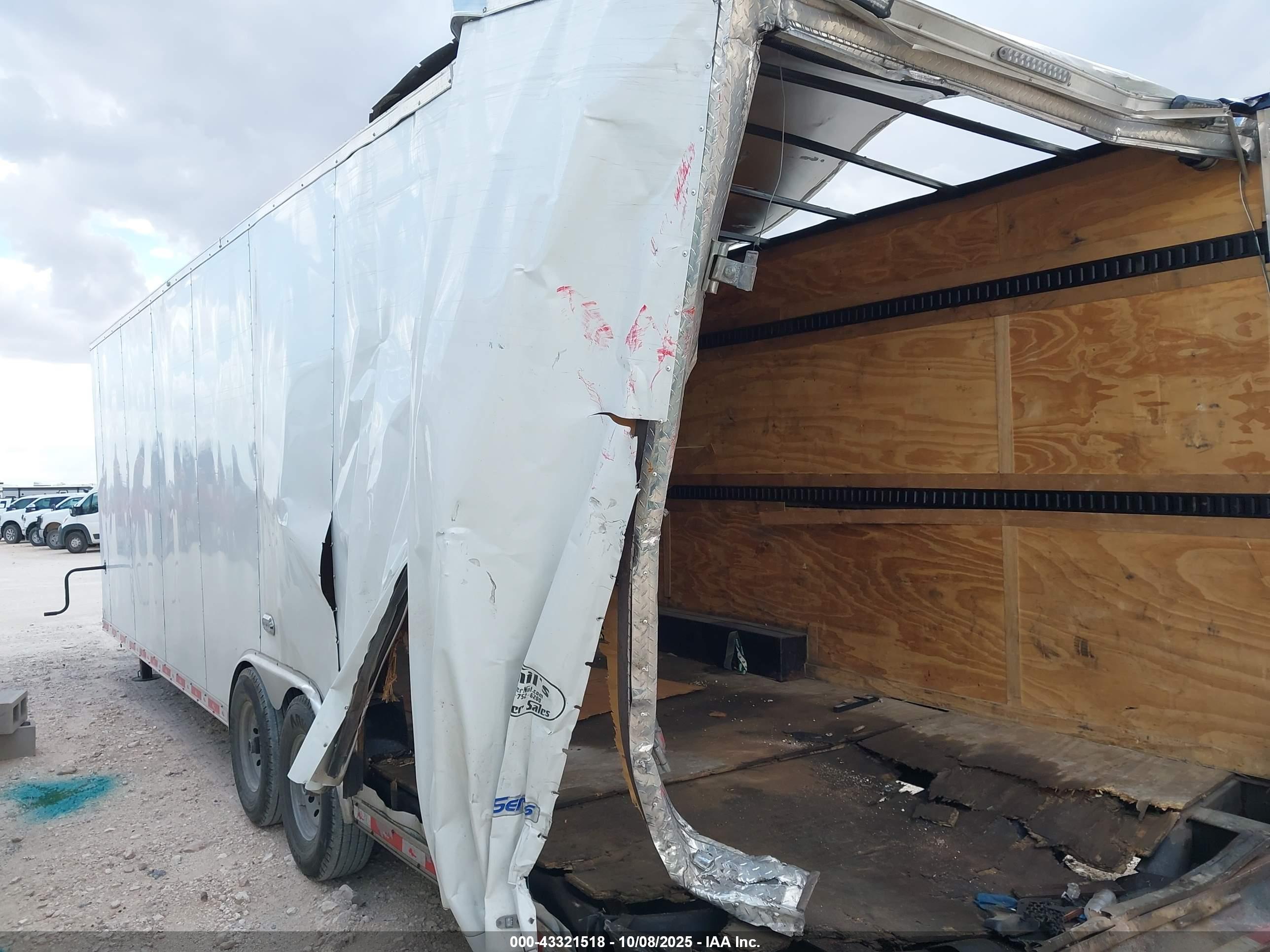 CONTINENTAL TRAILER image 3