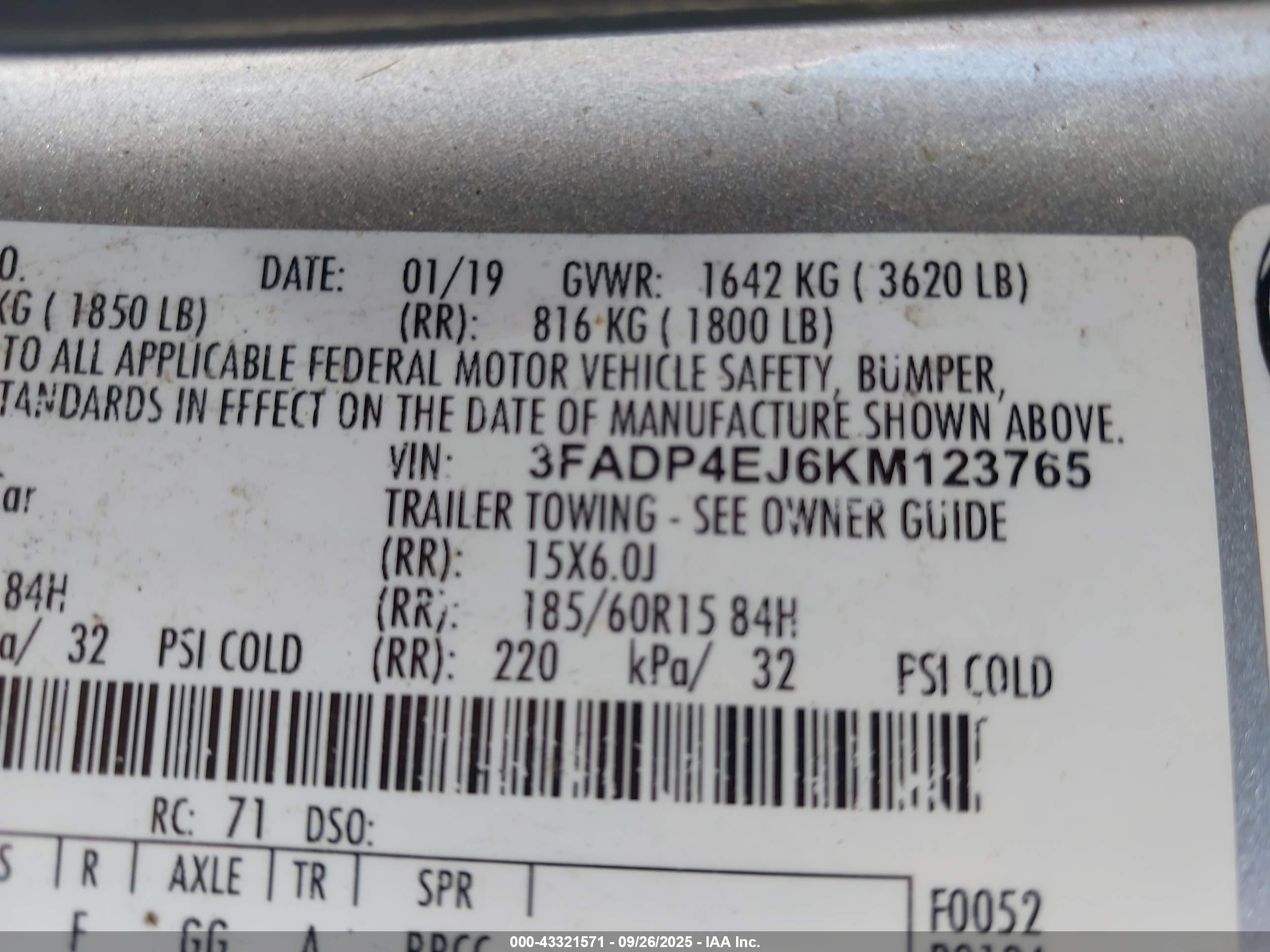 FORD FIESTA image 9