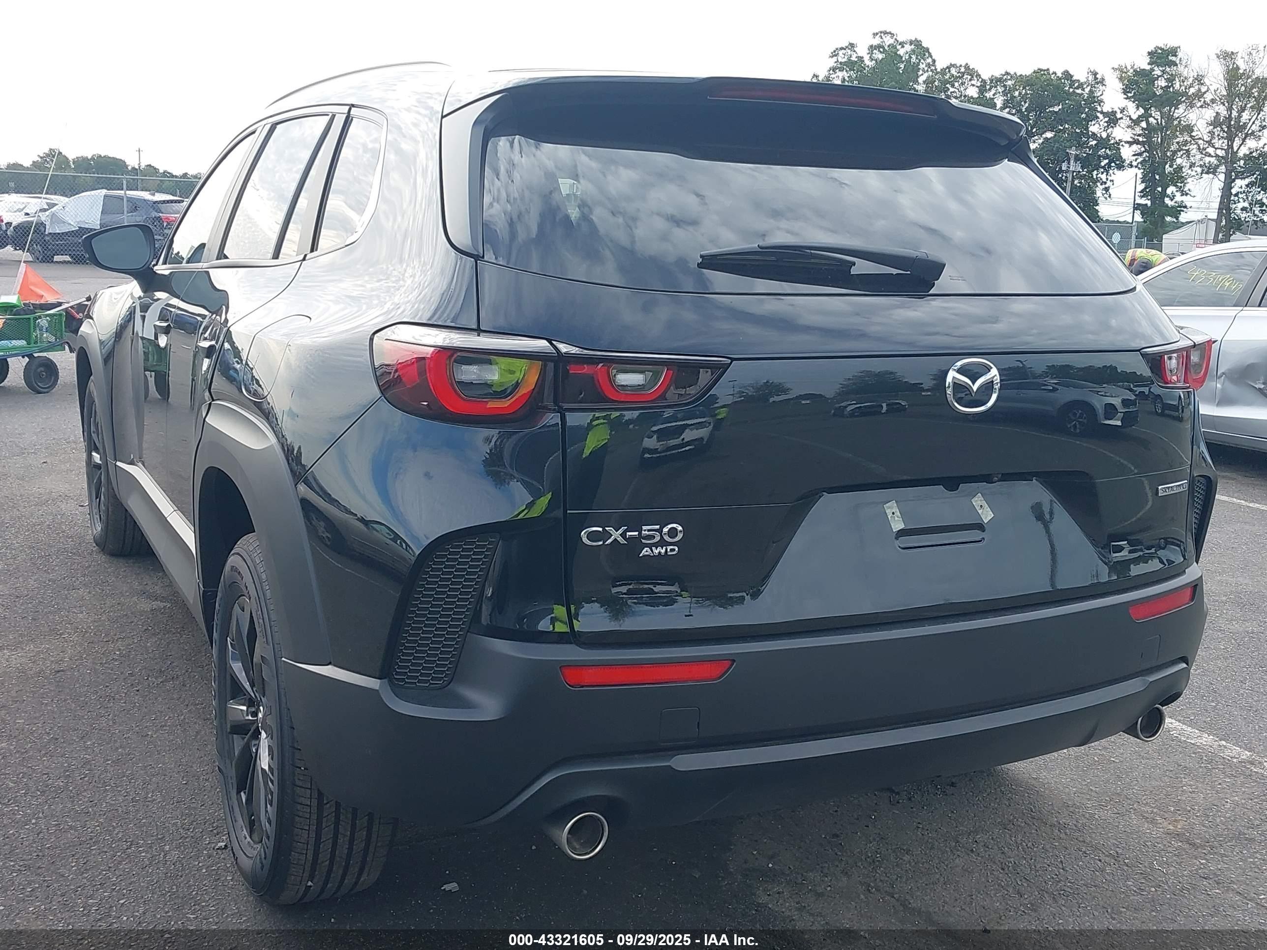 MAZDA CX-50 image 3
