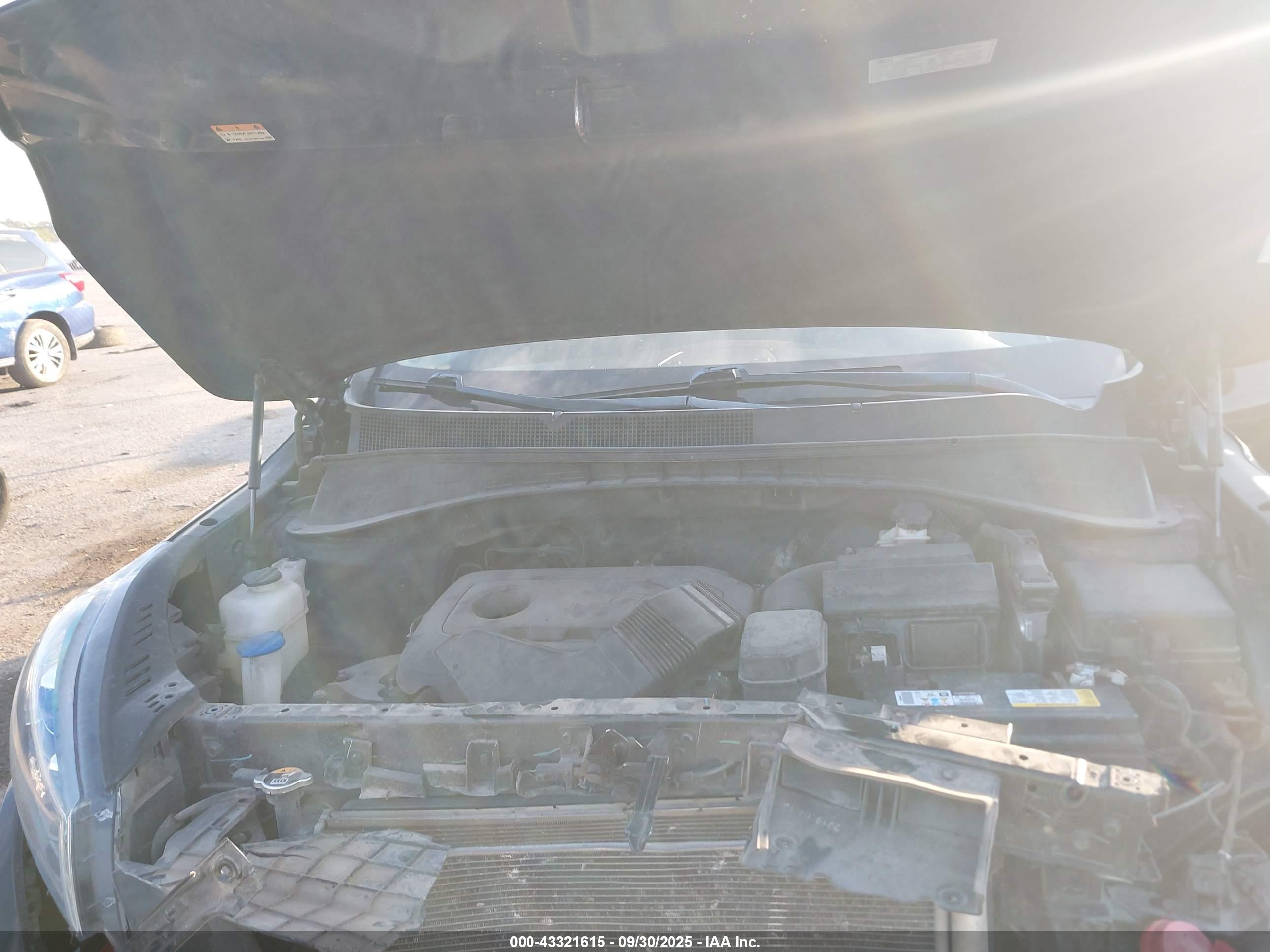 KIA SORENTO image 10