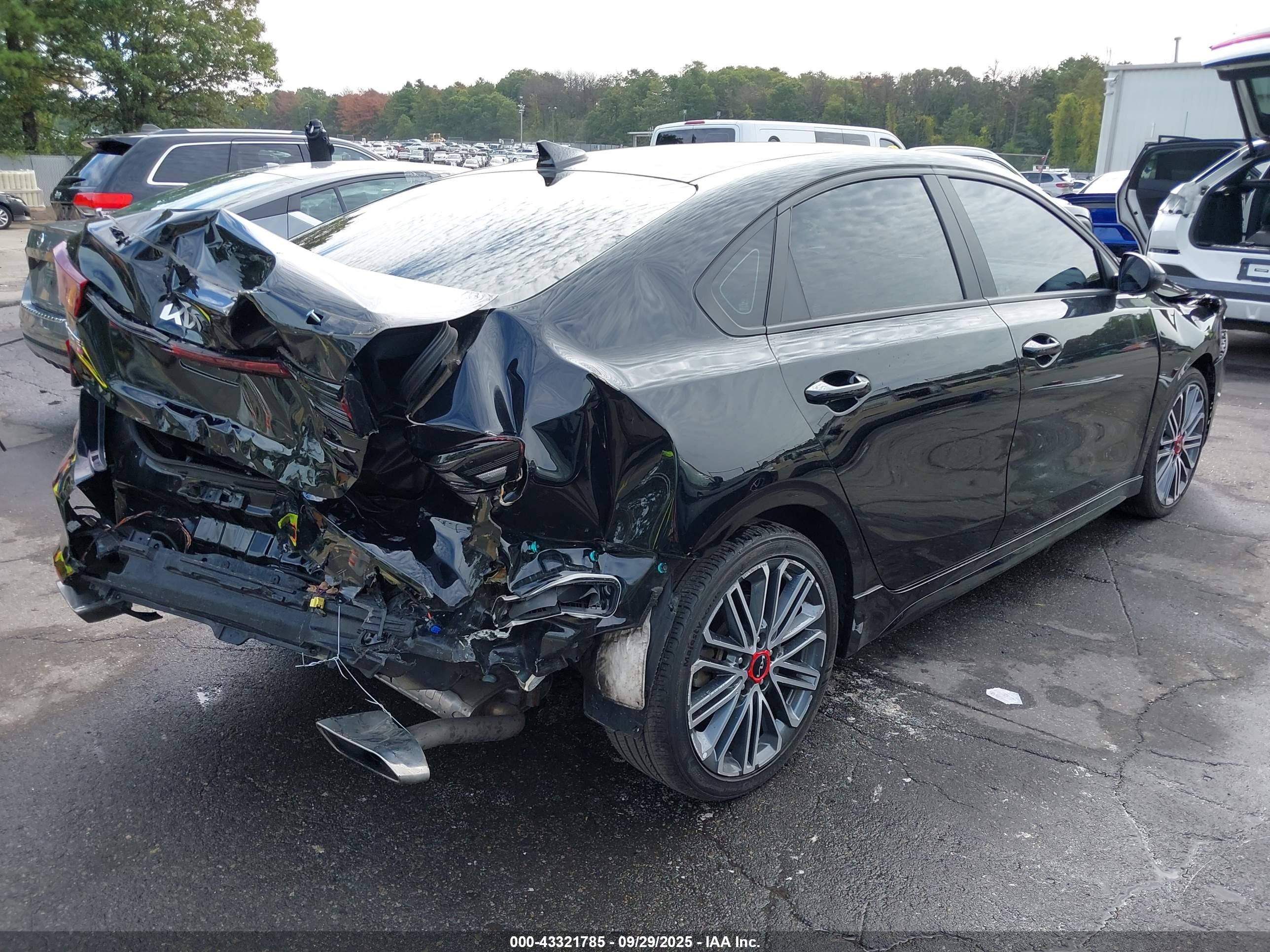 KIA FORTE image 4