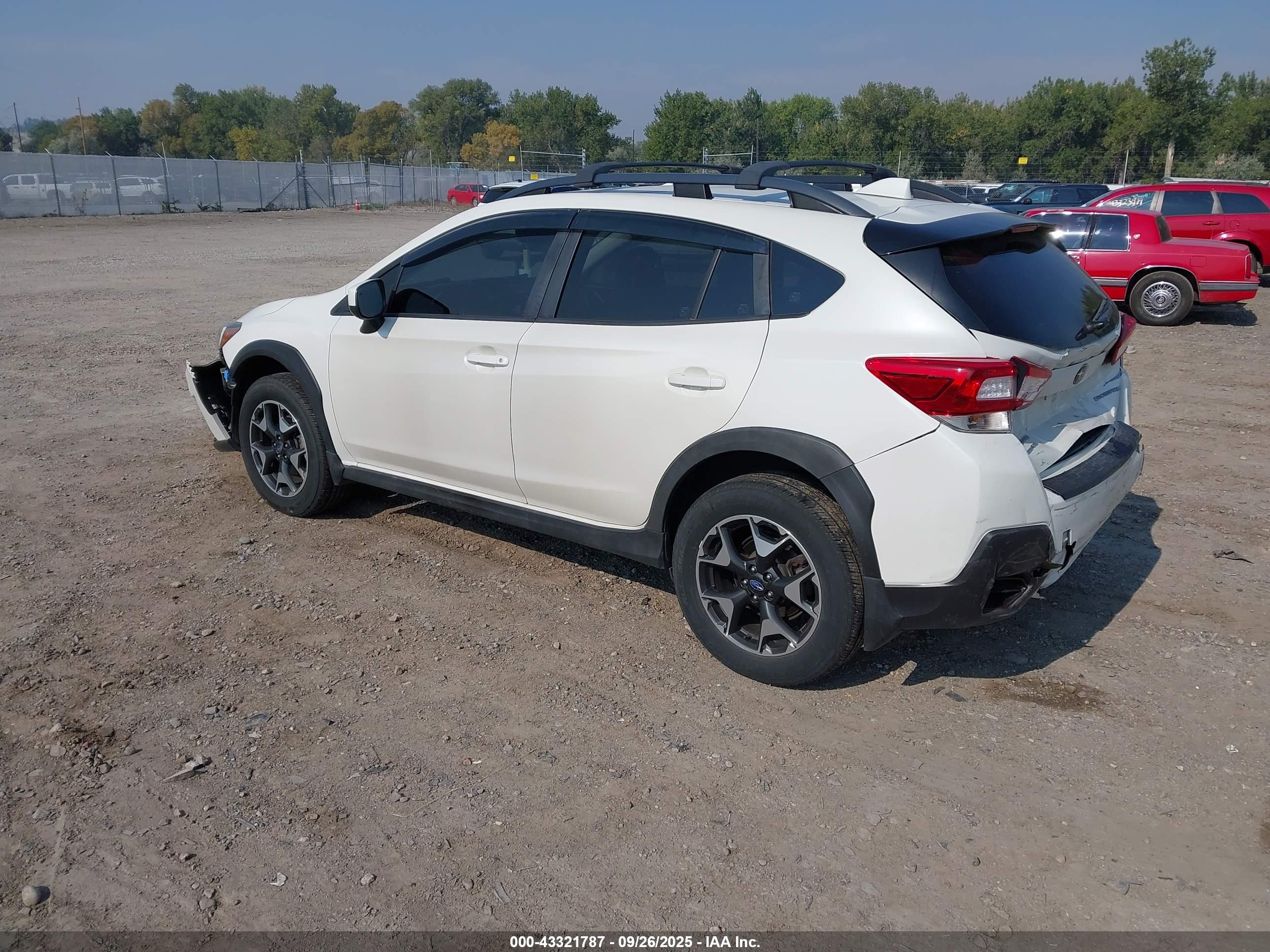 SUBARU CROSSTREK image 3