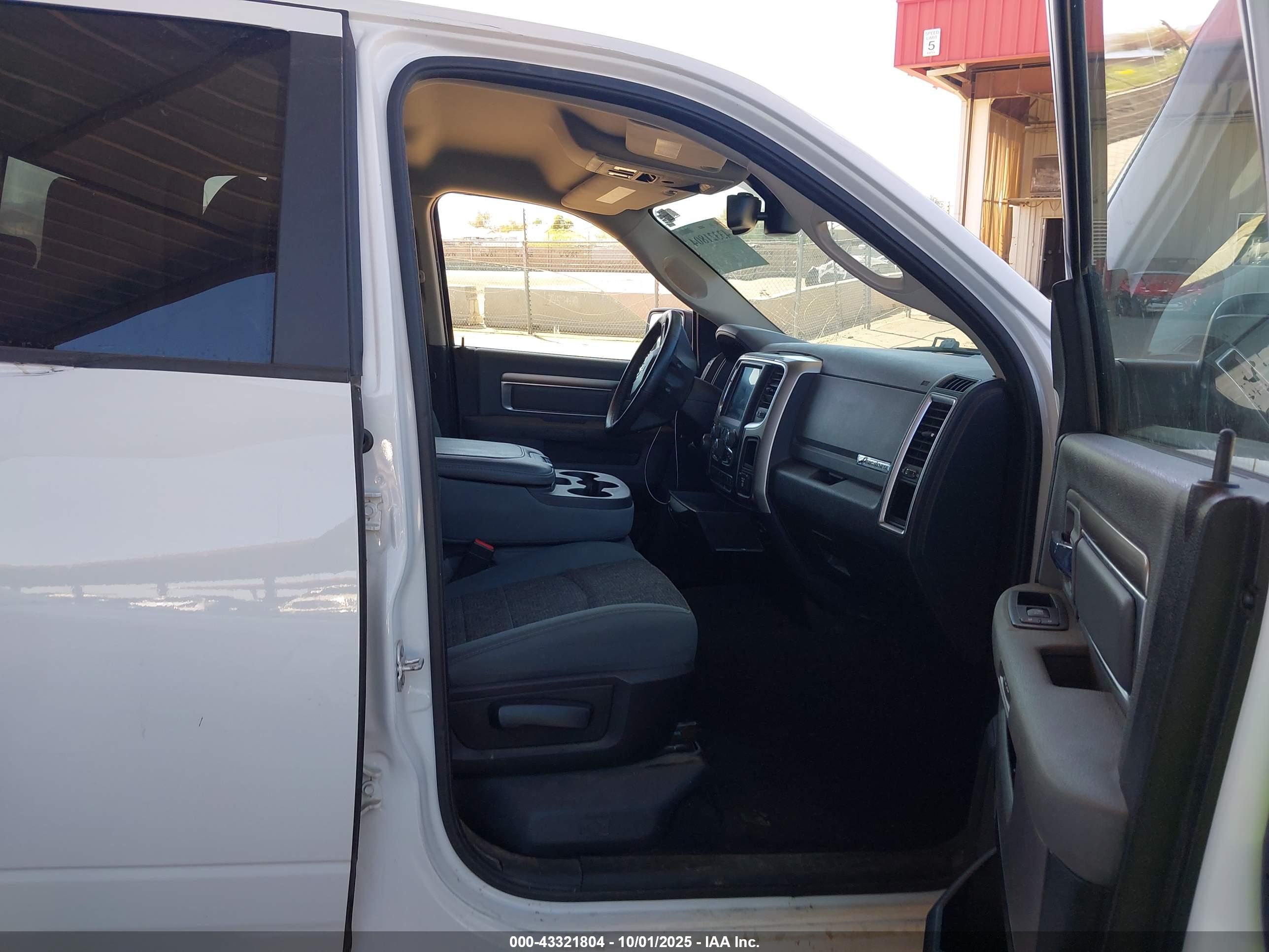 RAM 1500 image 5