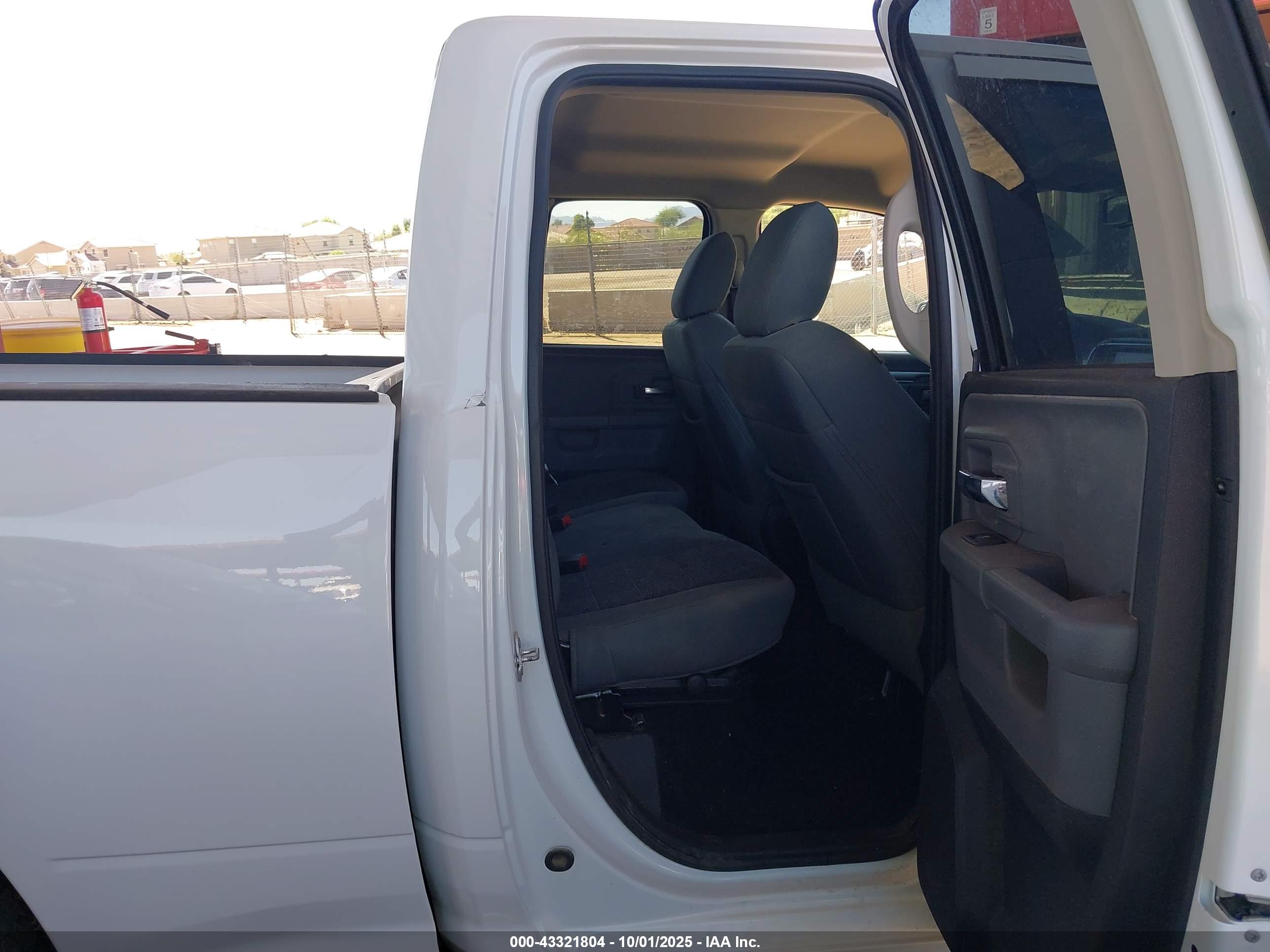 RAM 1500 image 8