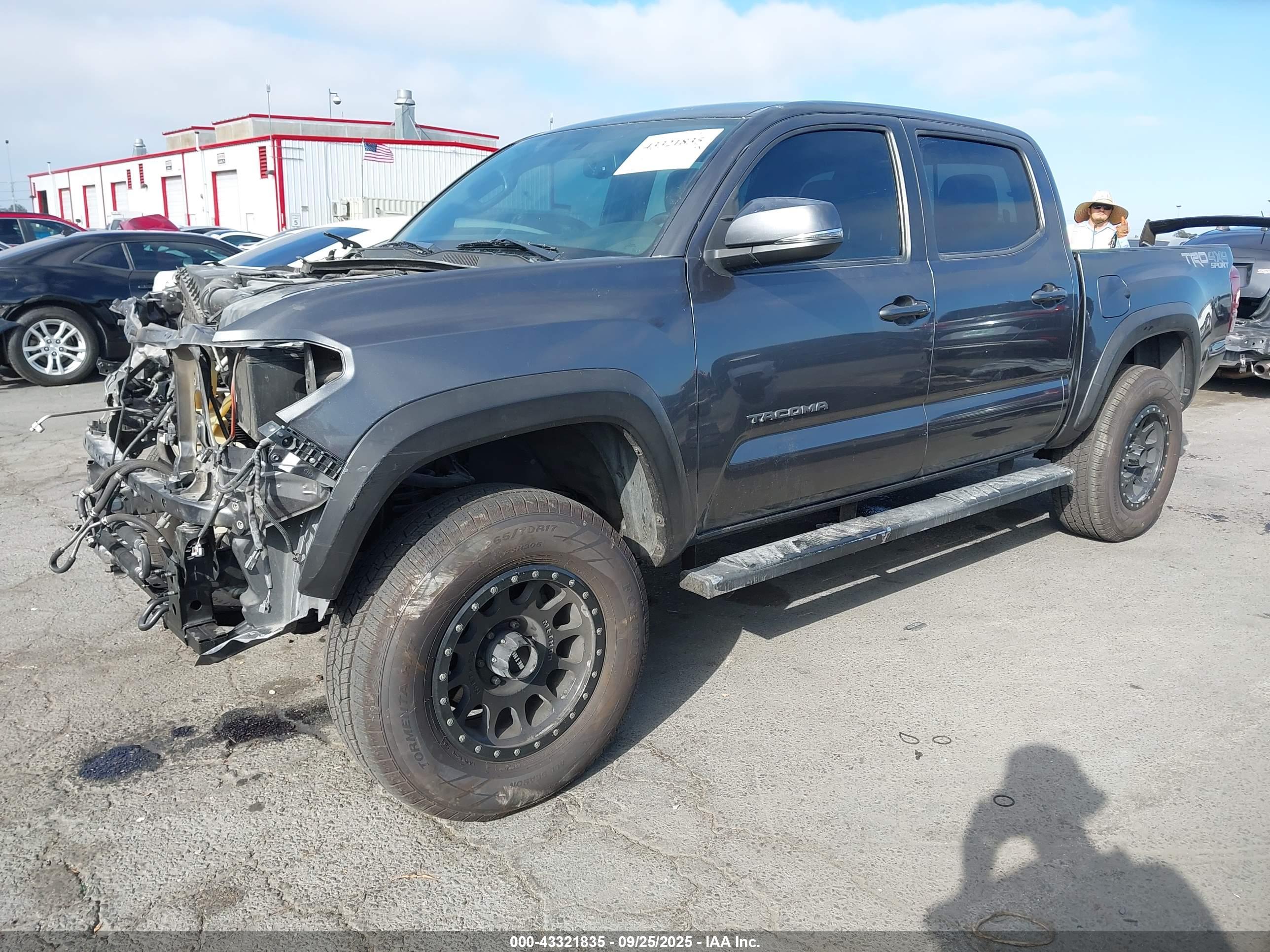 TOYOTA TACOMA image 2