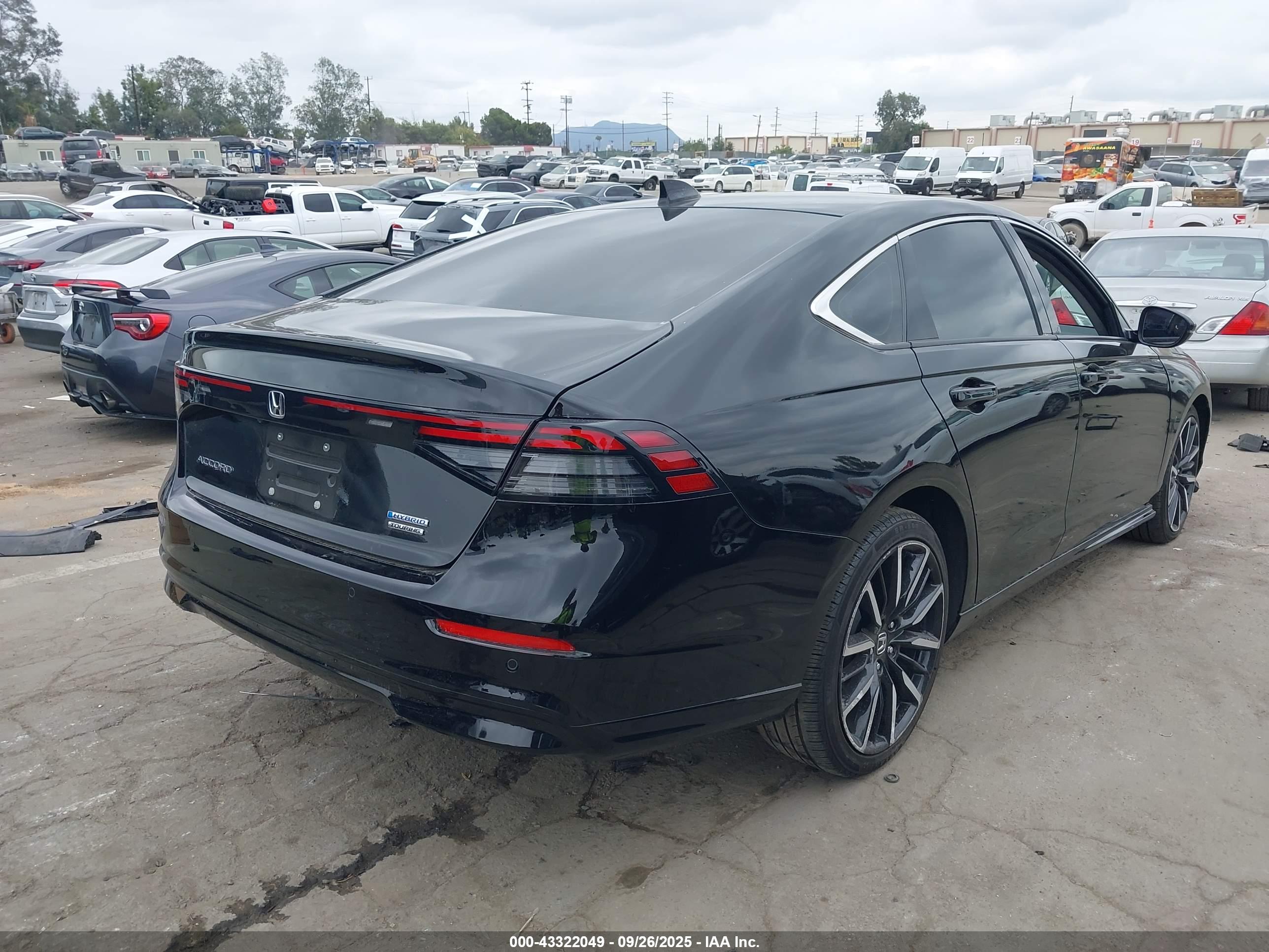 HONDA ACCORD image 4