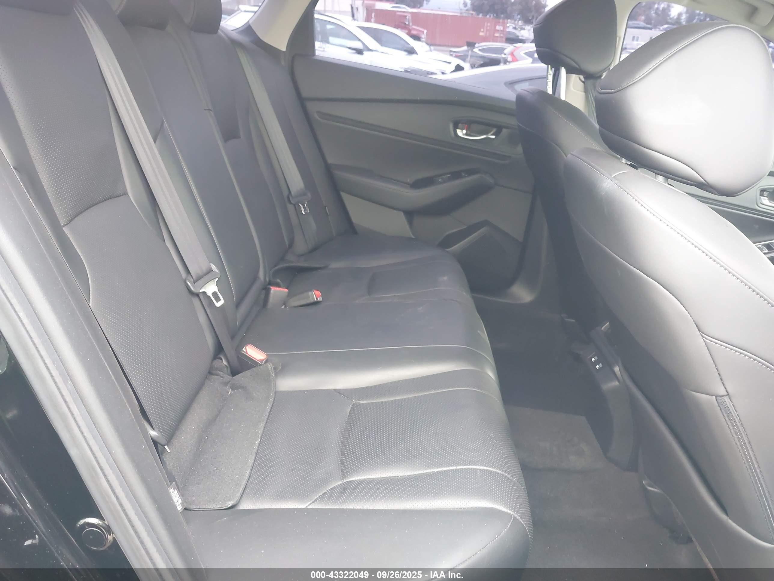 HONDA ACCORD image 8