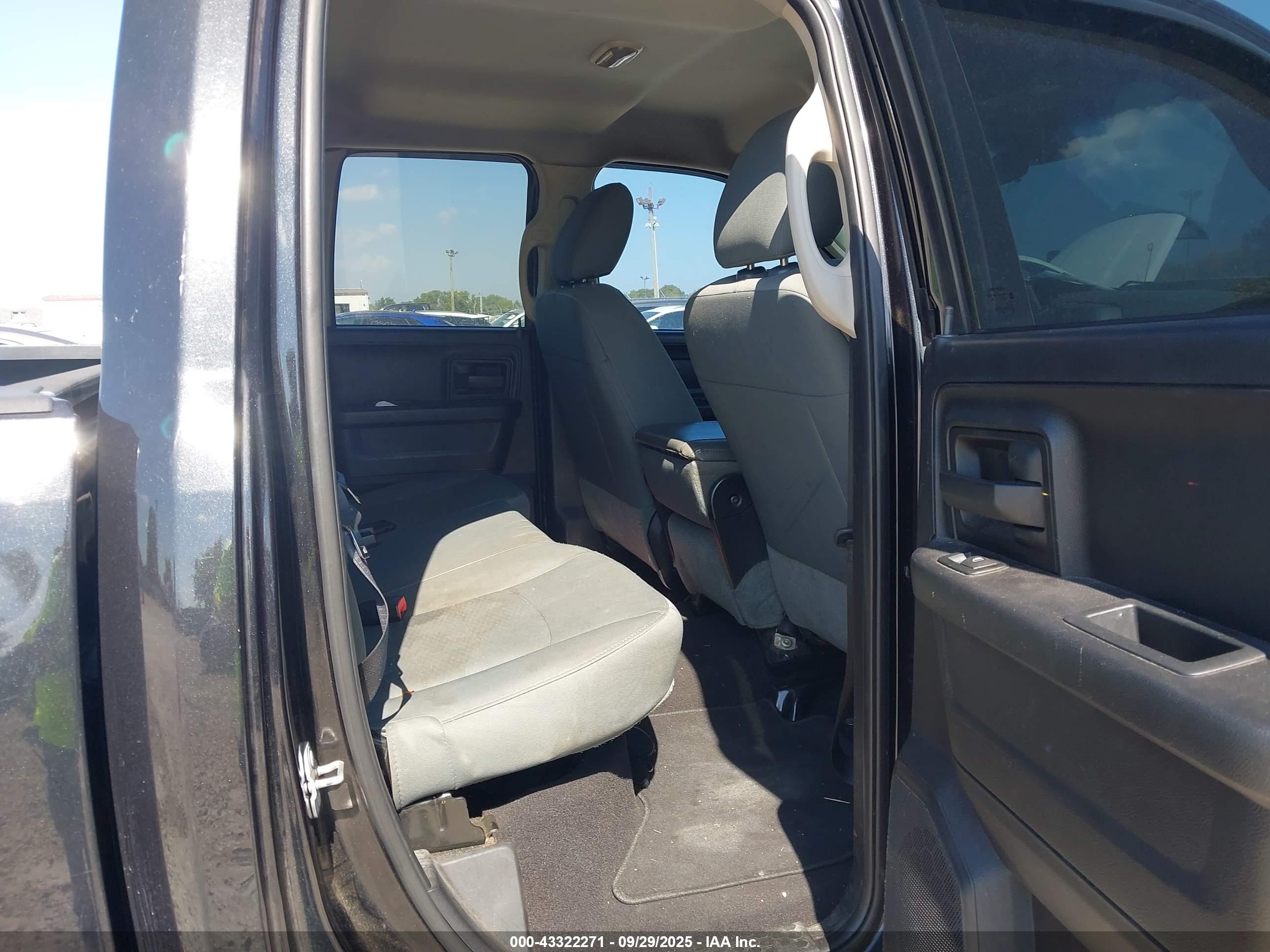 RAM 1500 image 8