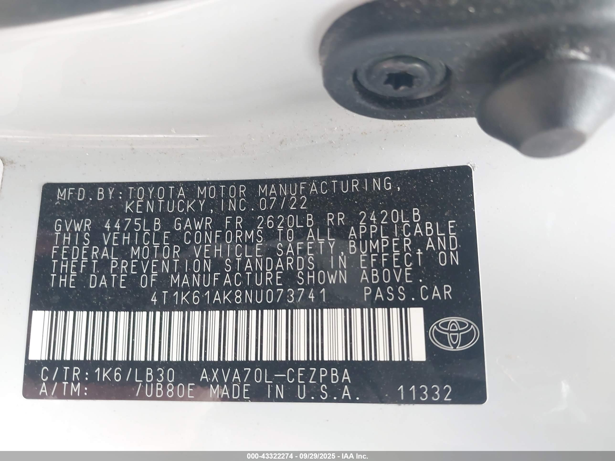 TOYOTA CAMRY image 9