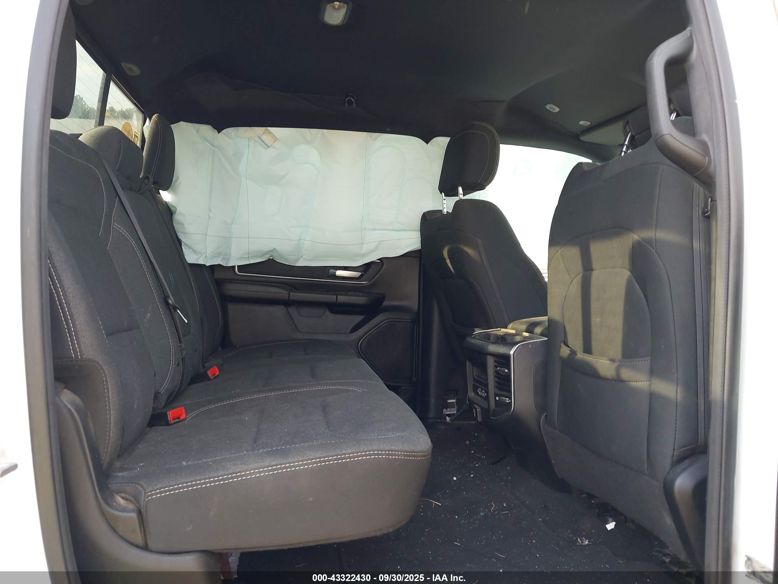 RAM 1500 image 8