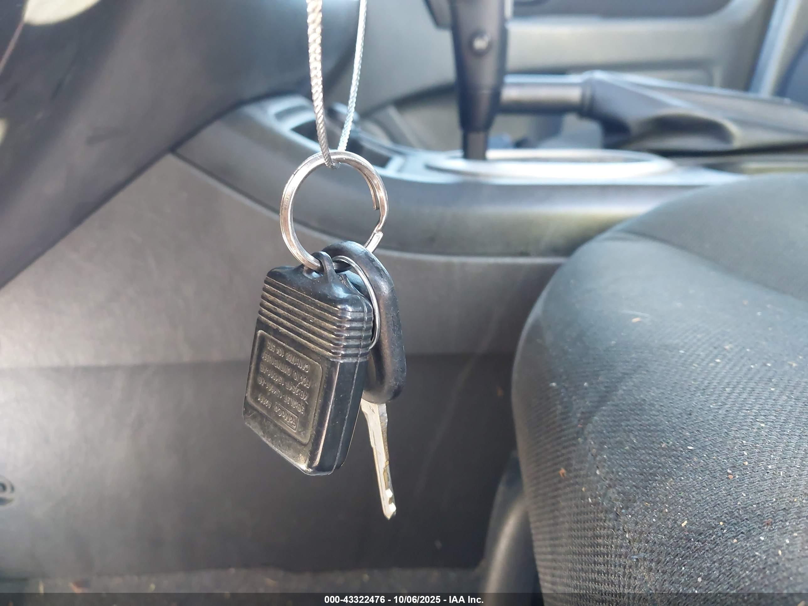 FORD ESCAPE image 11