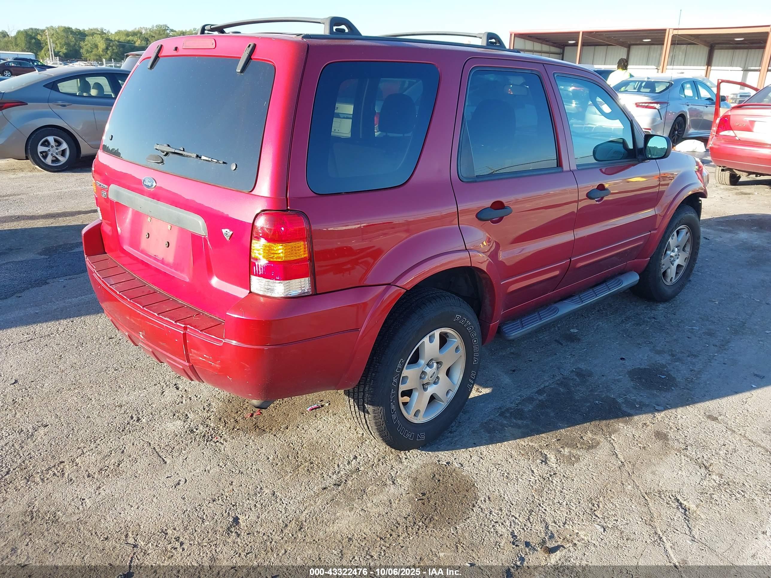 FORD ESCAPE image 4