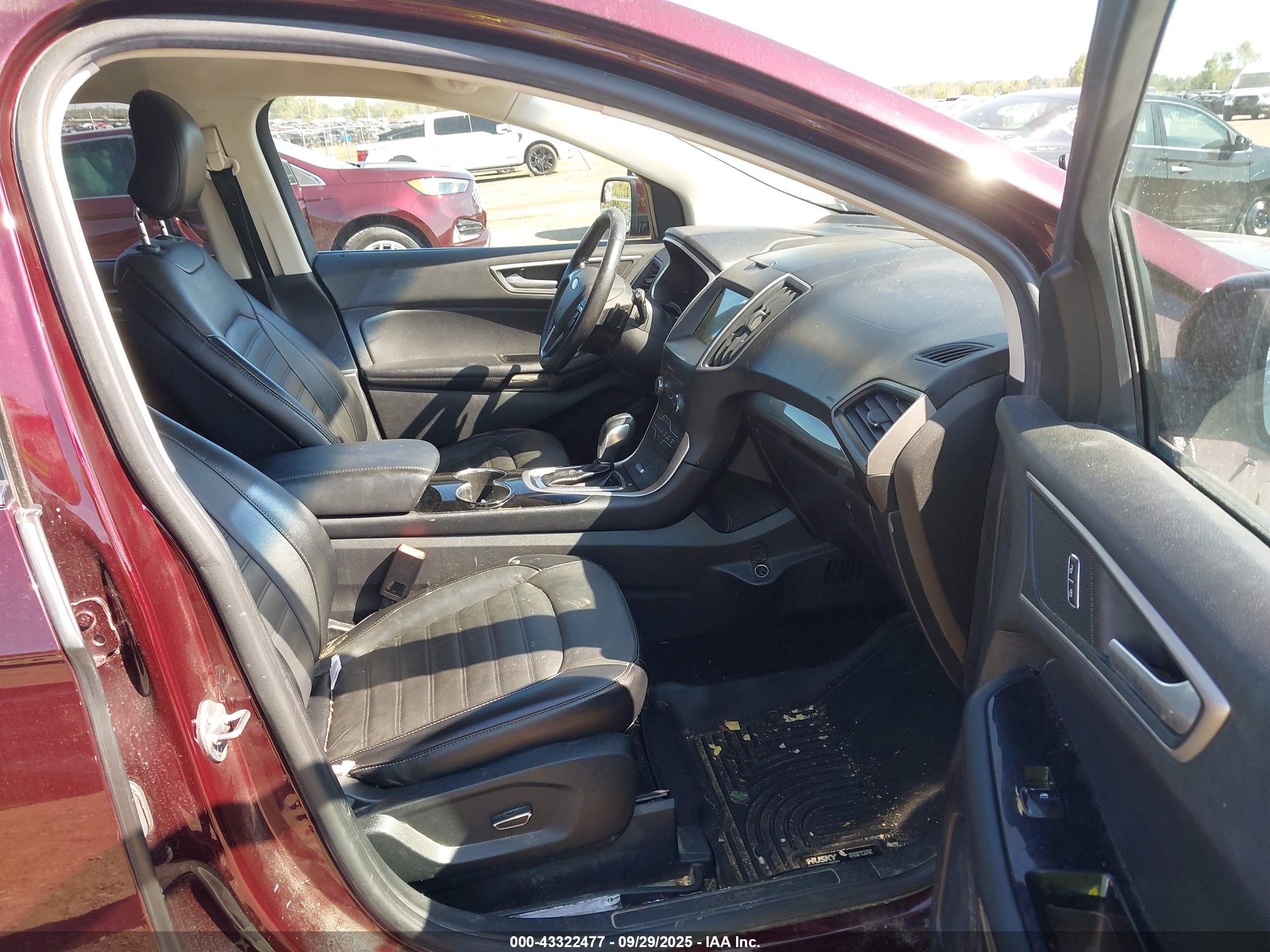 FORD EDGE image 5