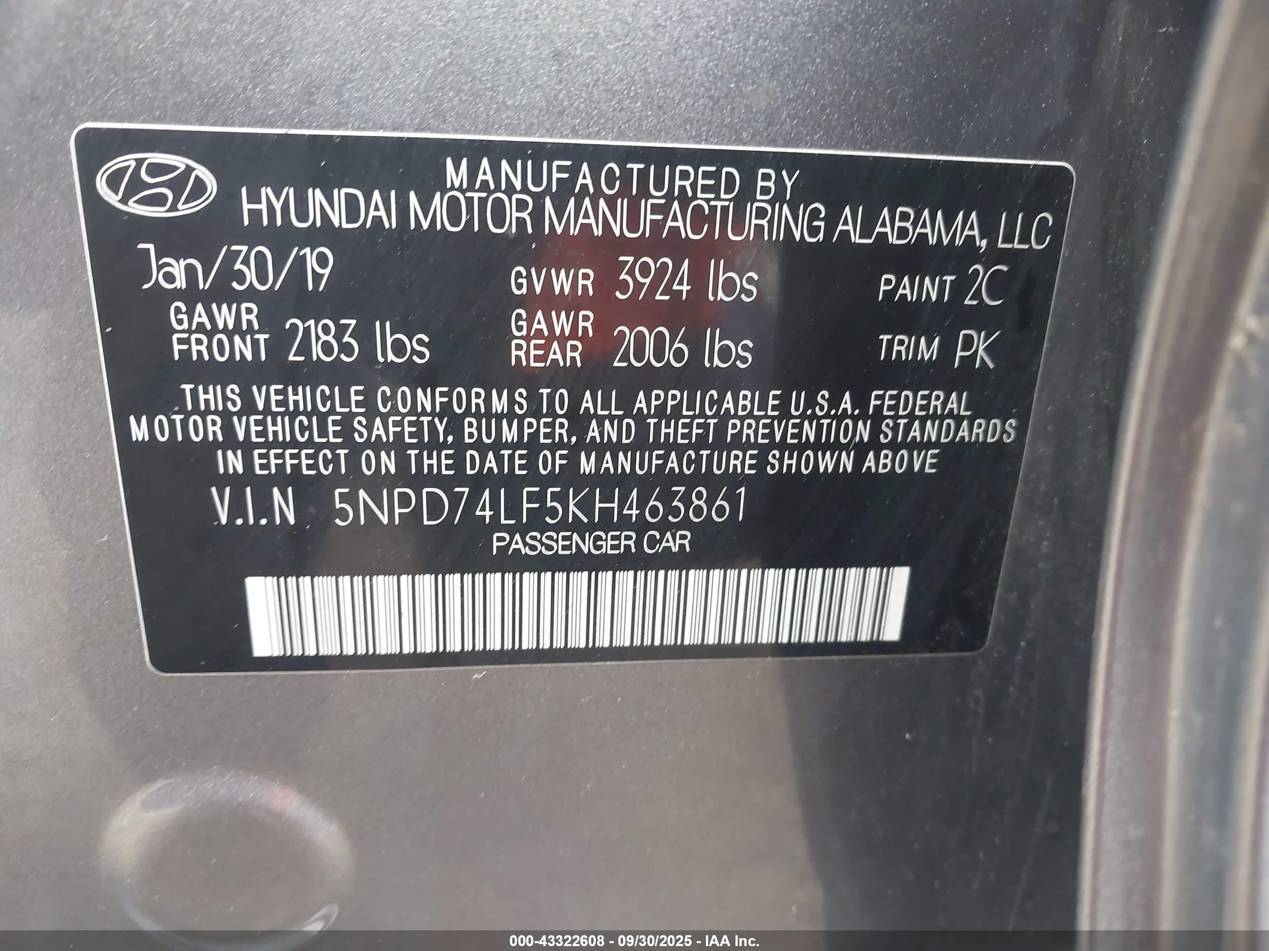 HYUNDAI ELANTRA image 9