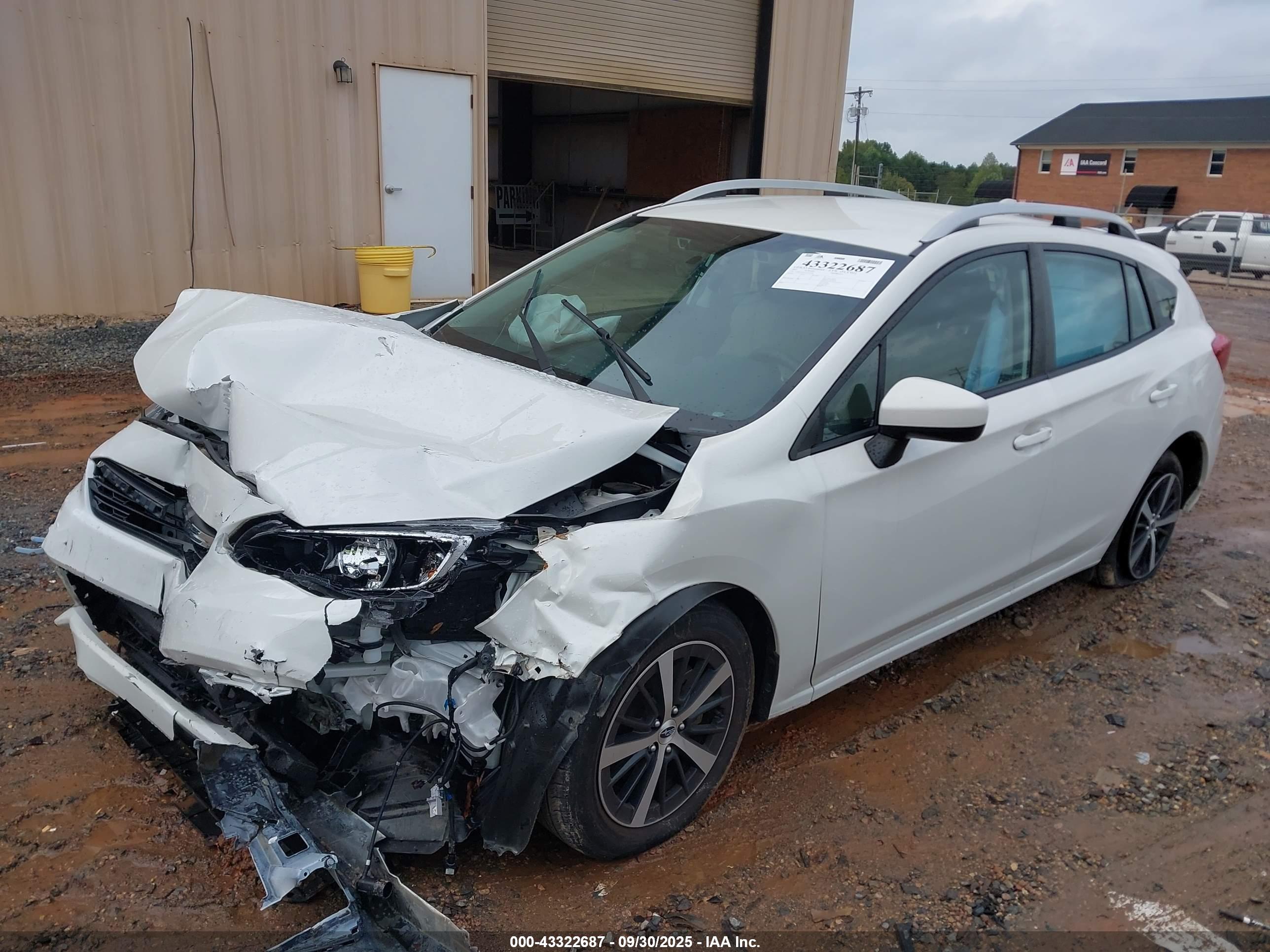 SUBARU IMPREZA image 2