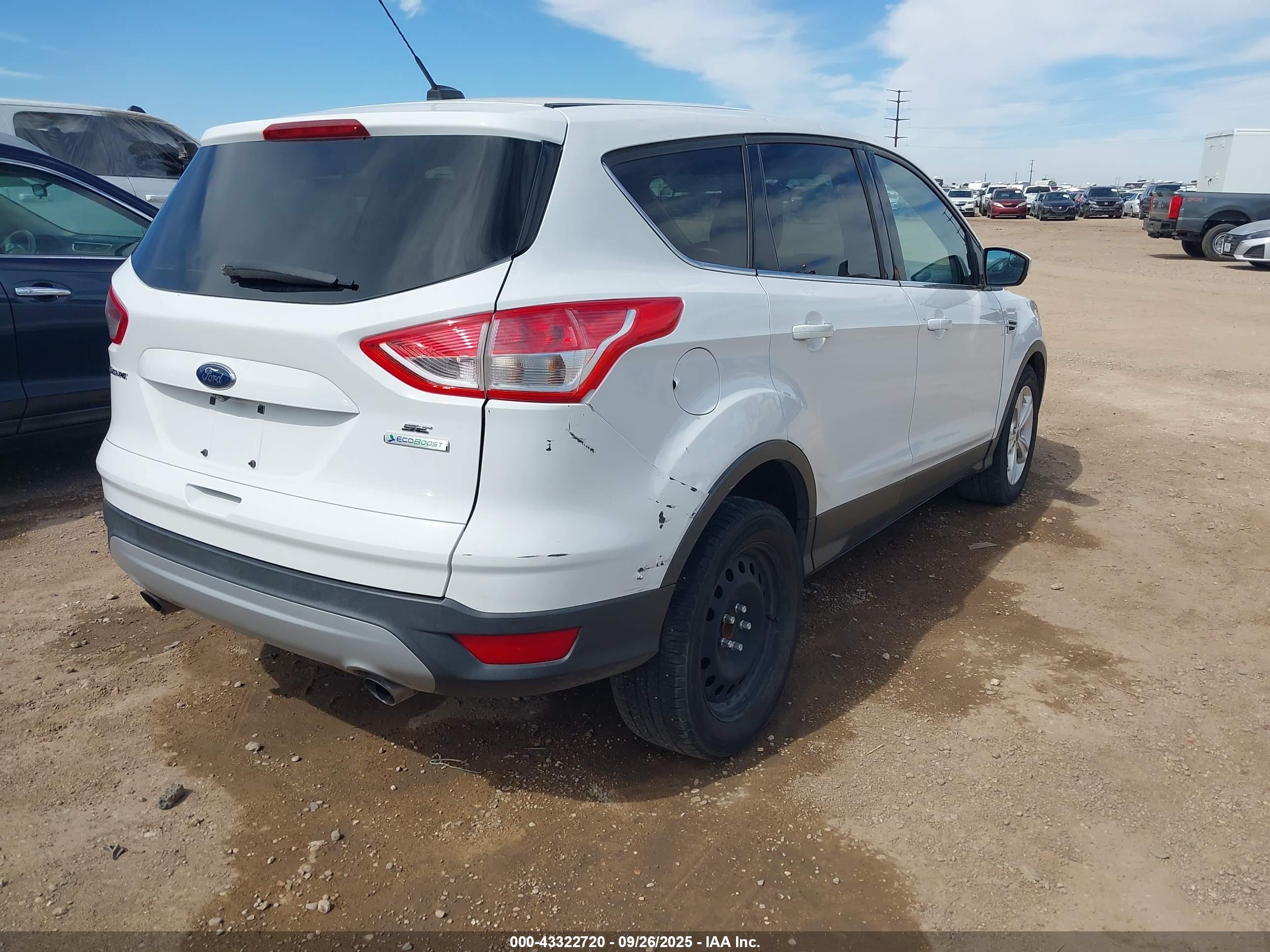FORD ESCAPE image 4