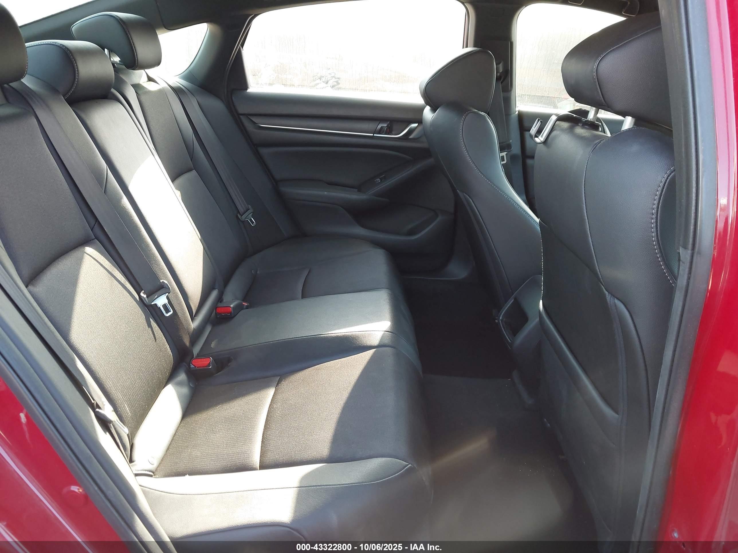 HONDA ACCORD image 8