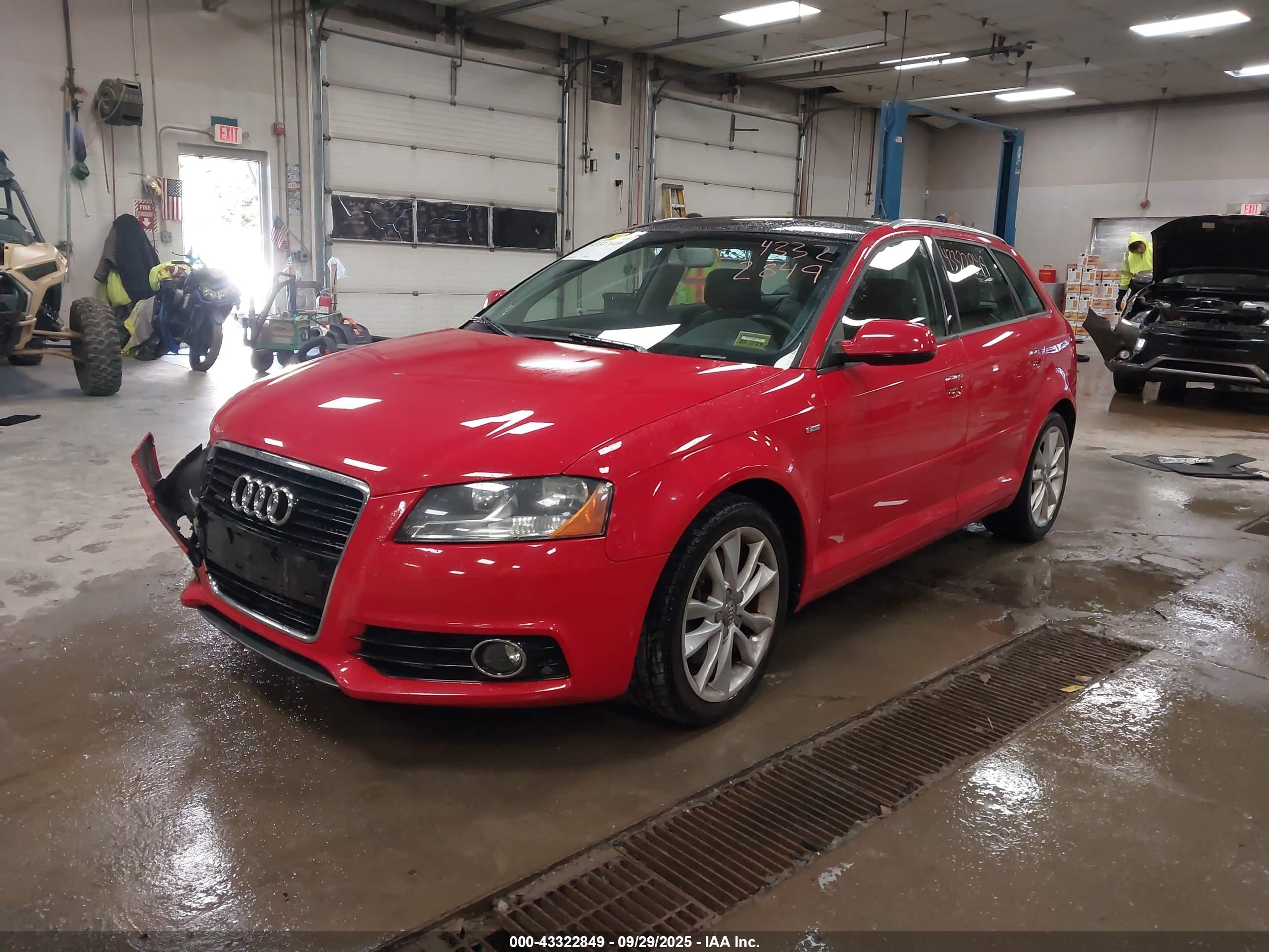 AUDI A3 image 2
