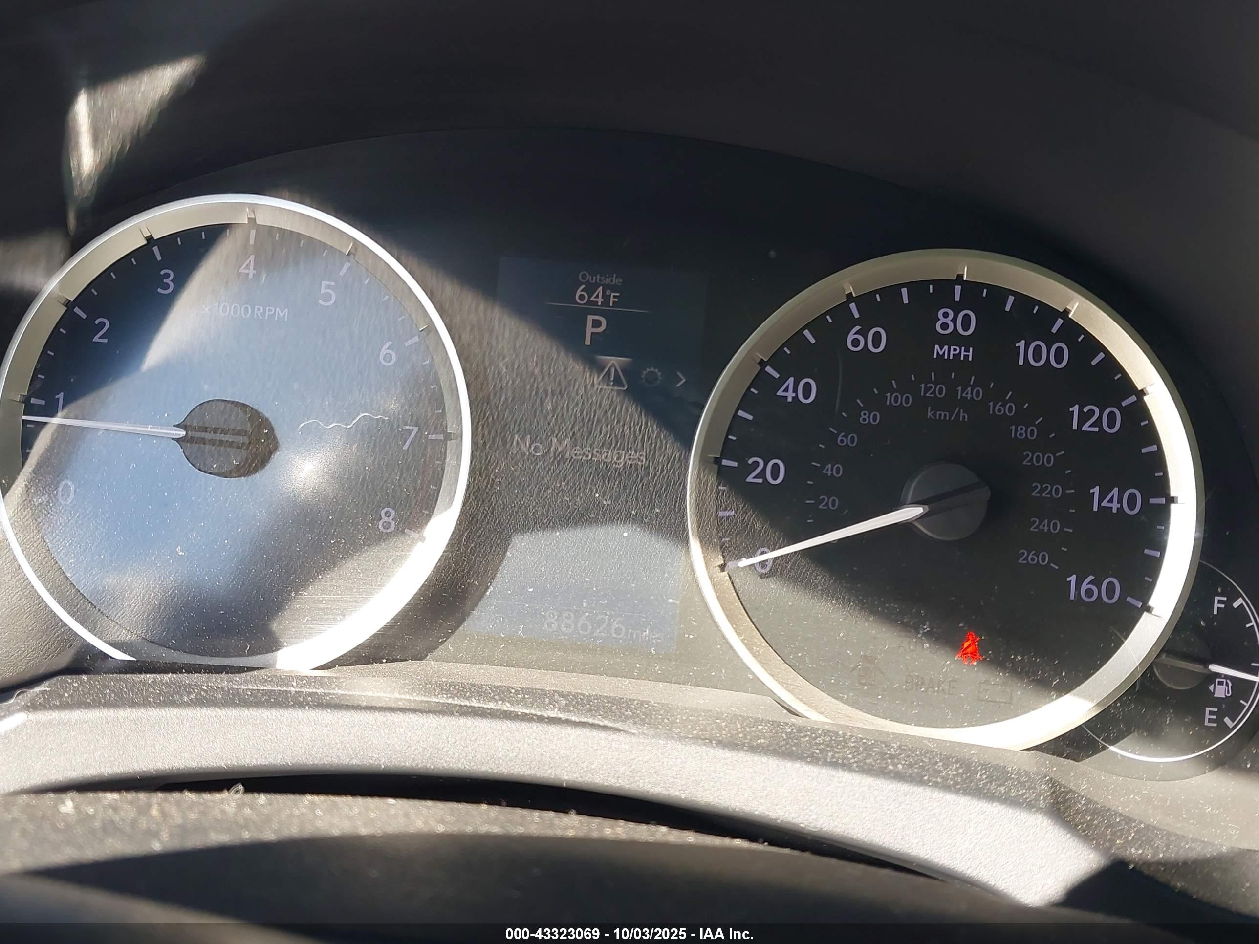 LEXUS IS image 7