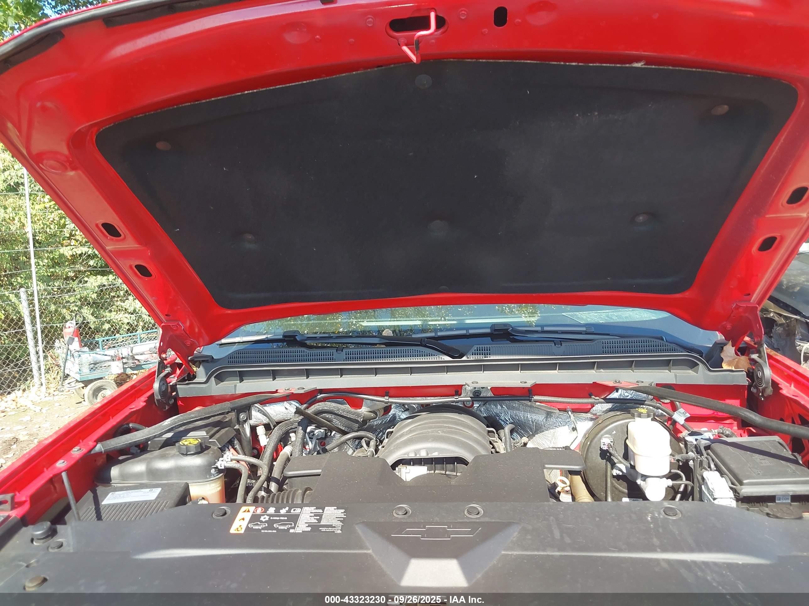 CHEVROLET SILVERADO image 10