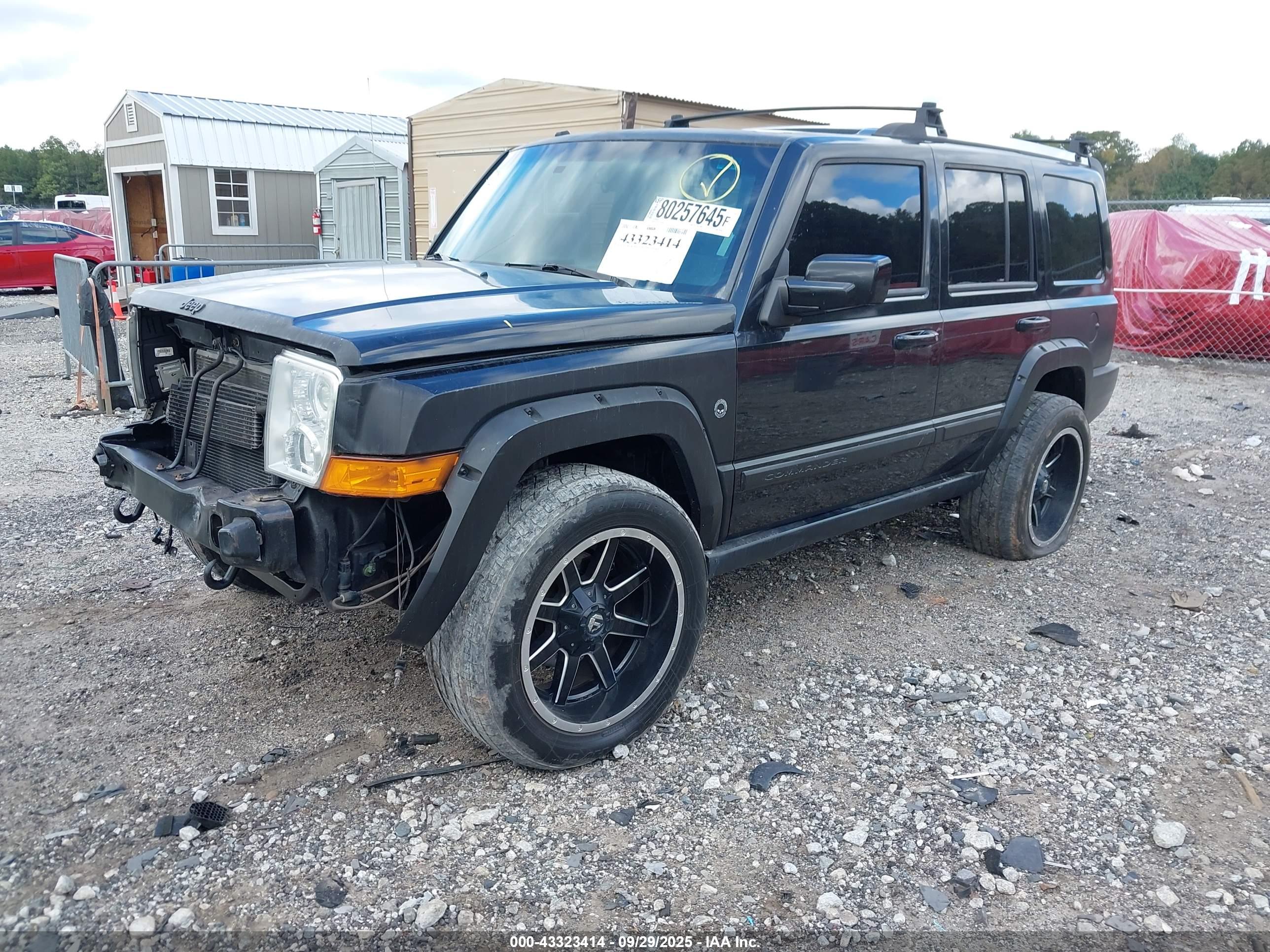 JEEP COMMANDER image 2