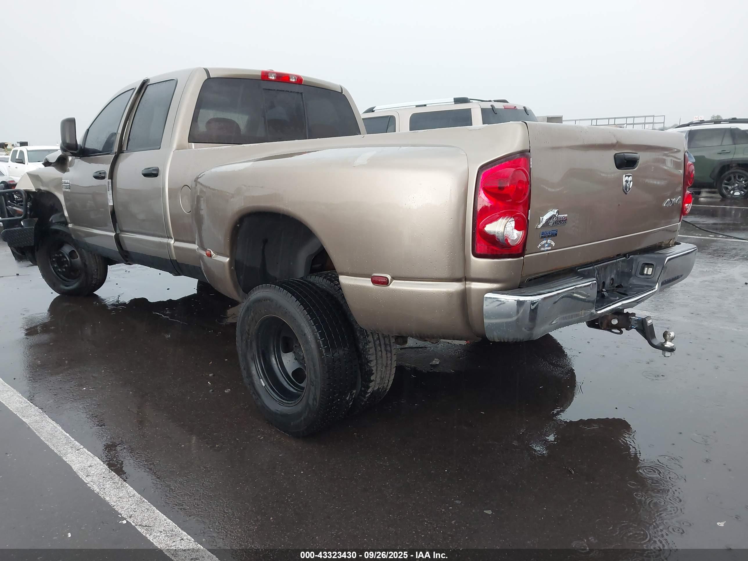 DODGE RAM image 3