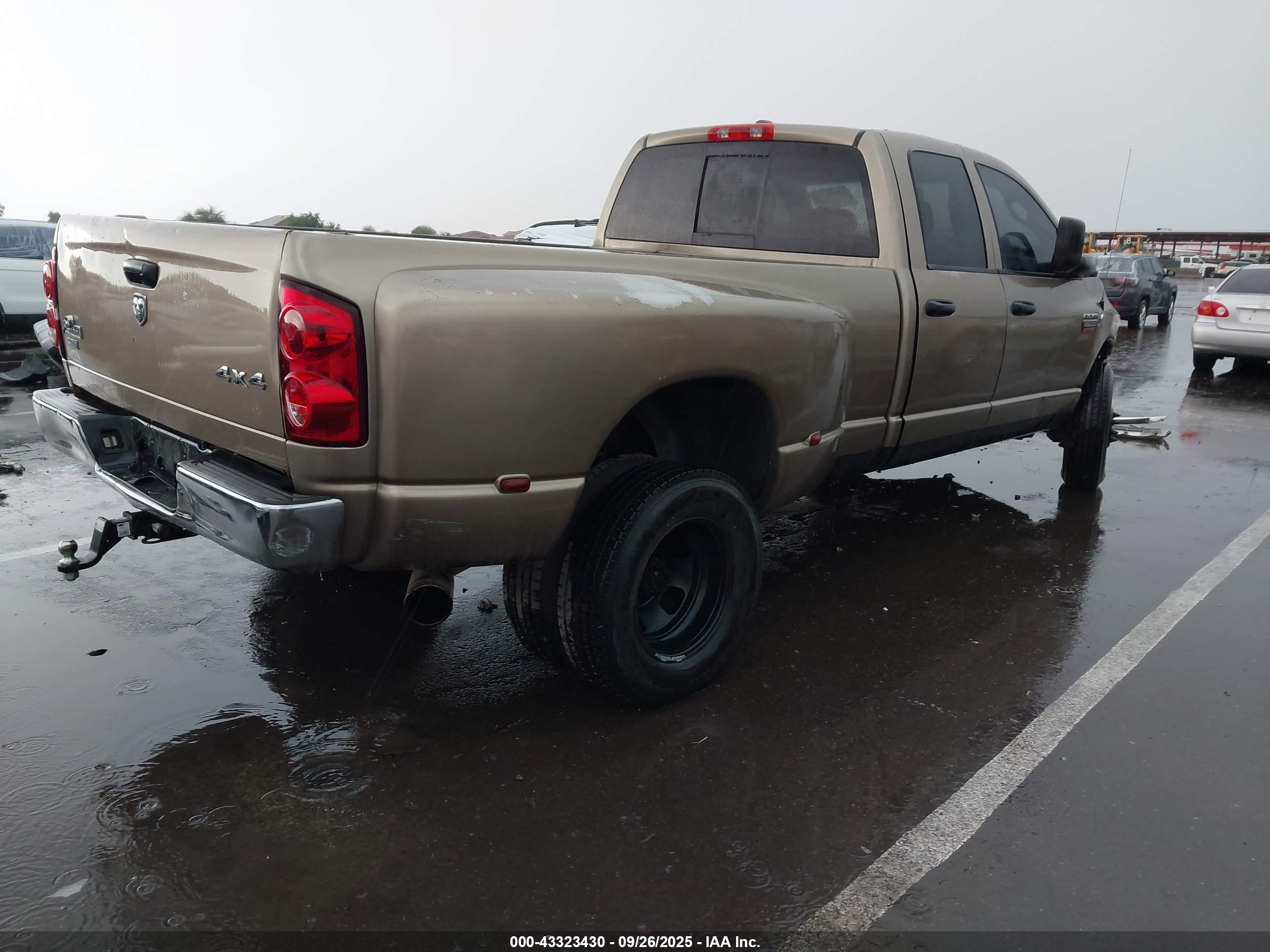 DODGE RAM image 4