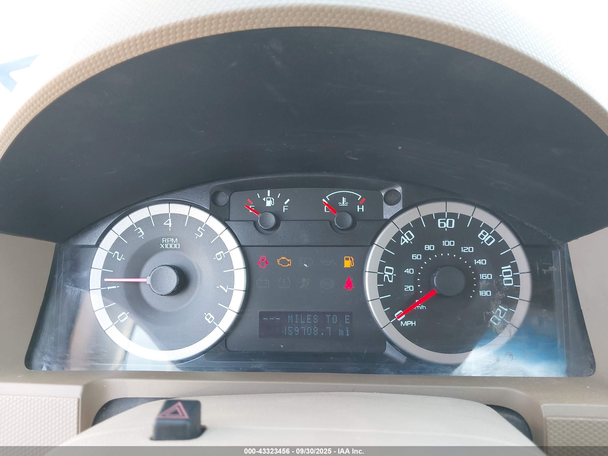 FORD ESCAPE image 7