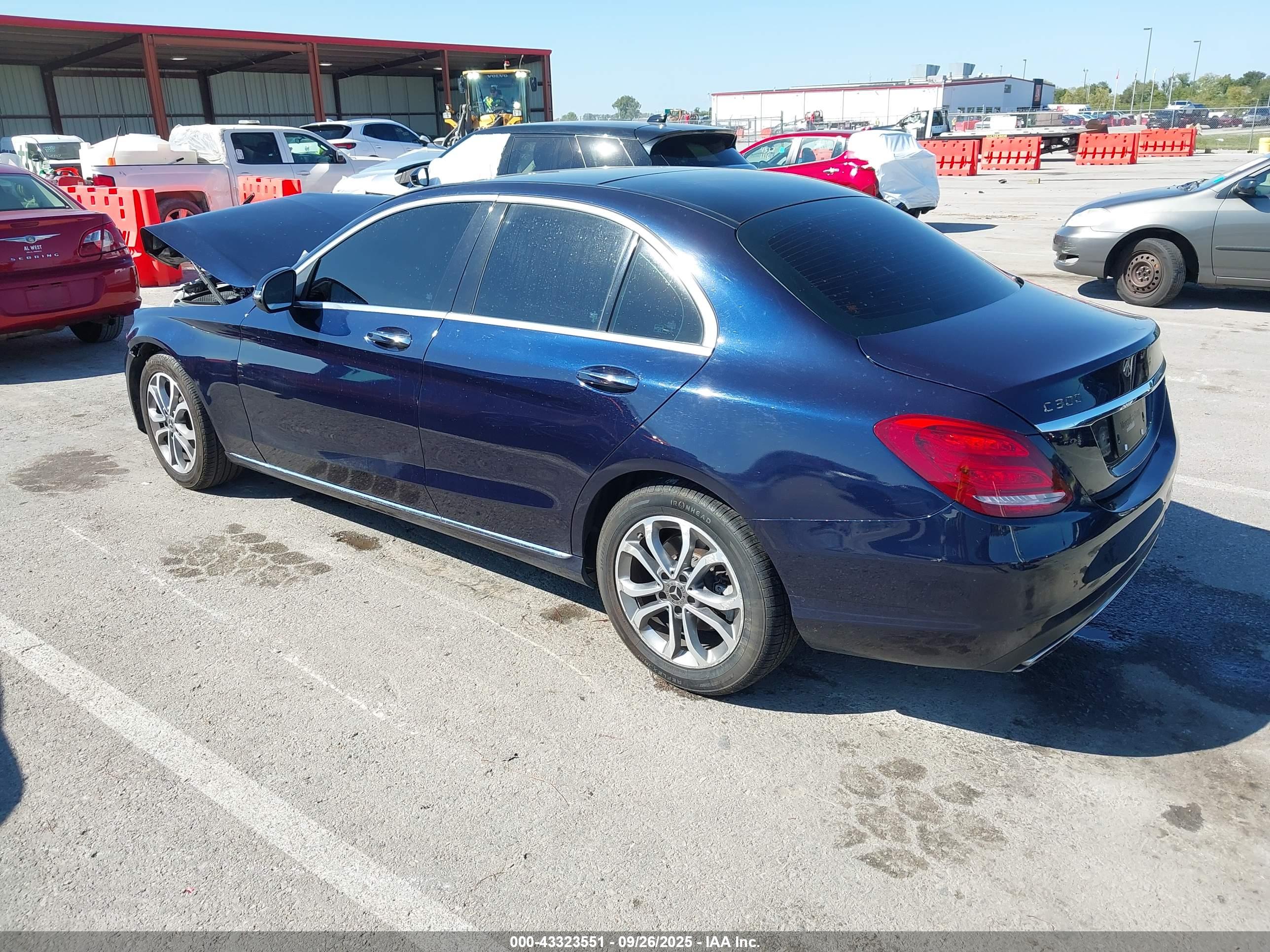 MERCEDES-BENZ C image 3