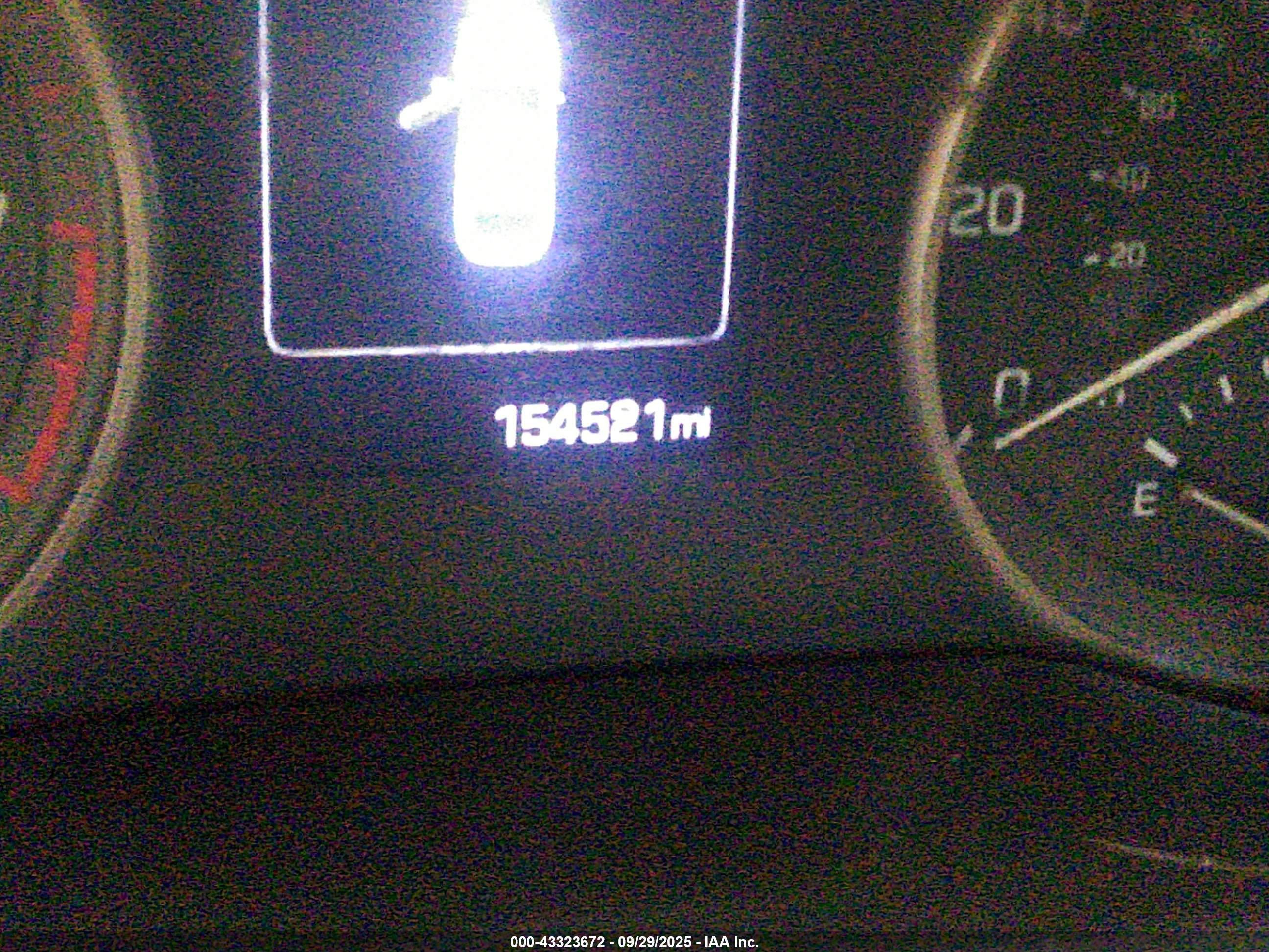 HYUNDAI ELANTRA image 7