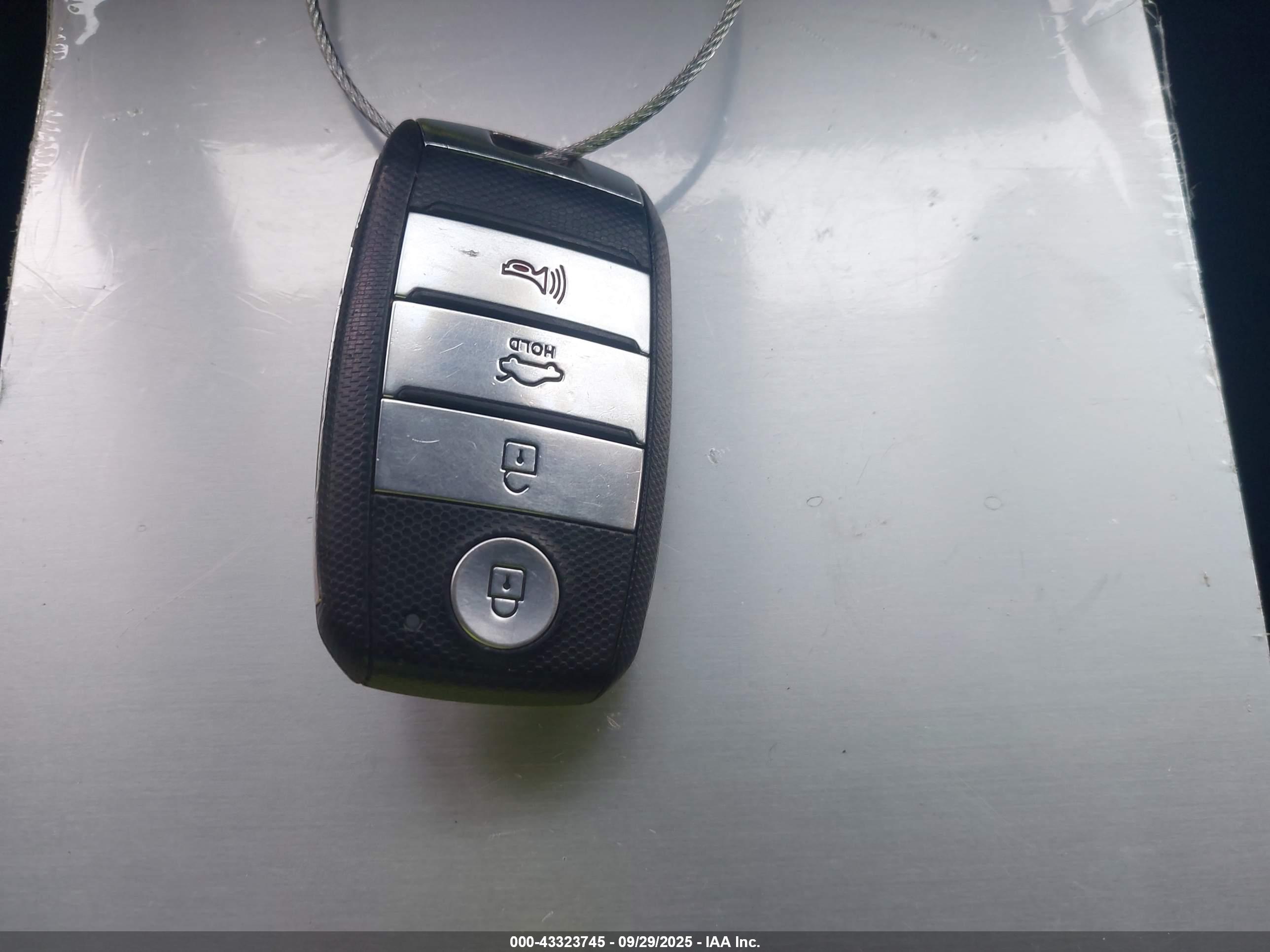 KIA OPTIMA image 11