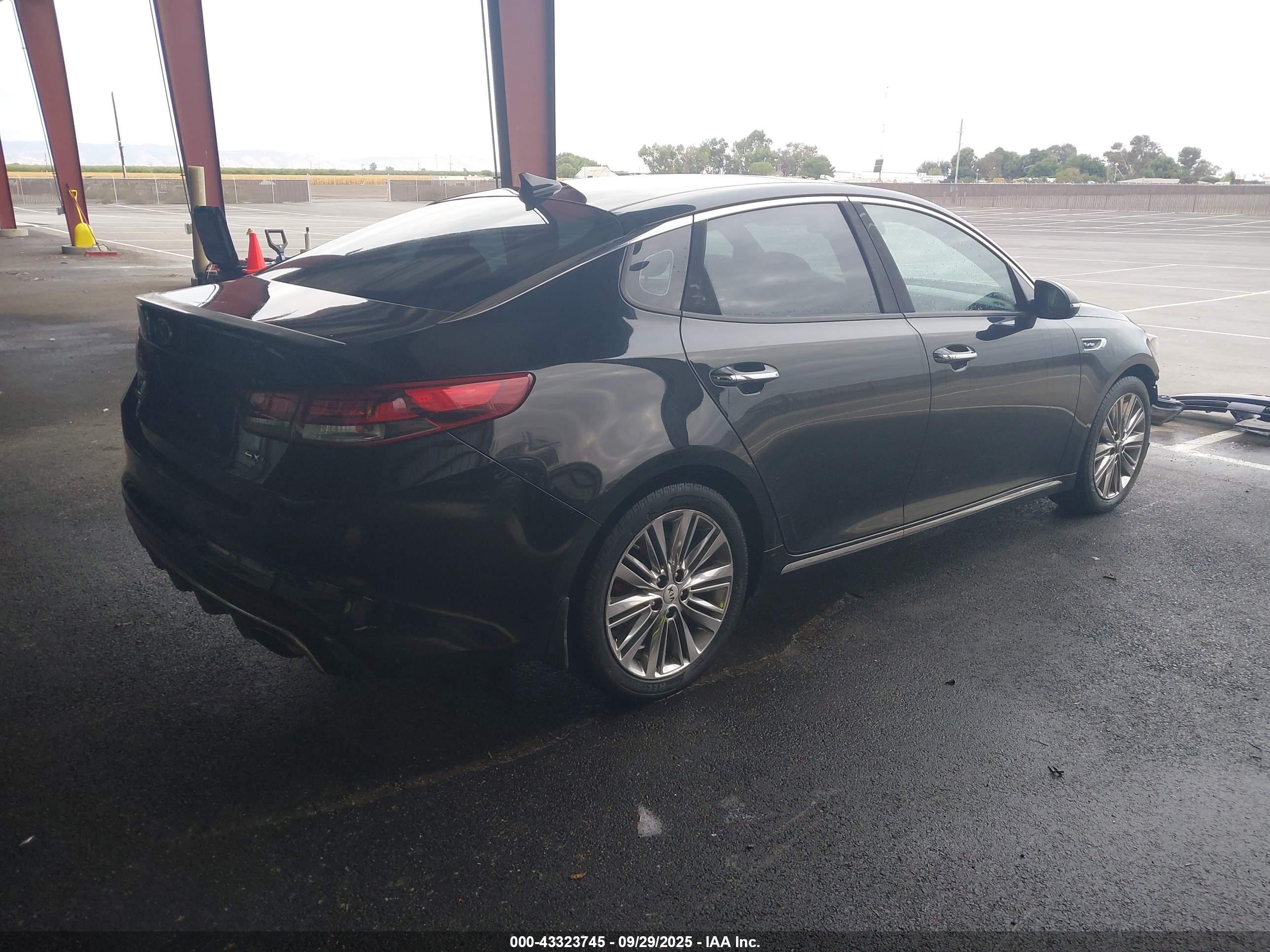 KIA OPTIMA image 4