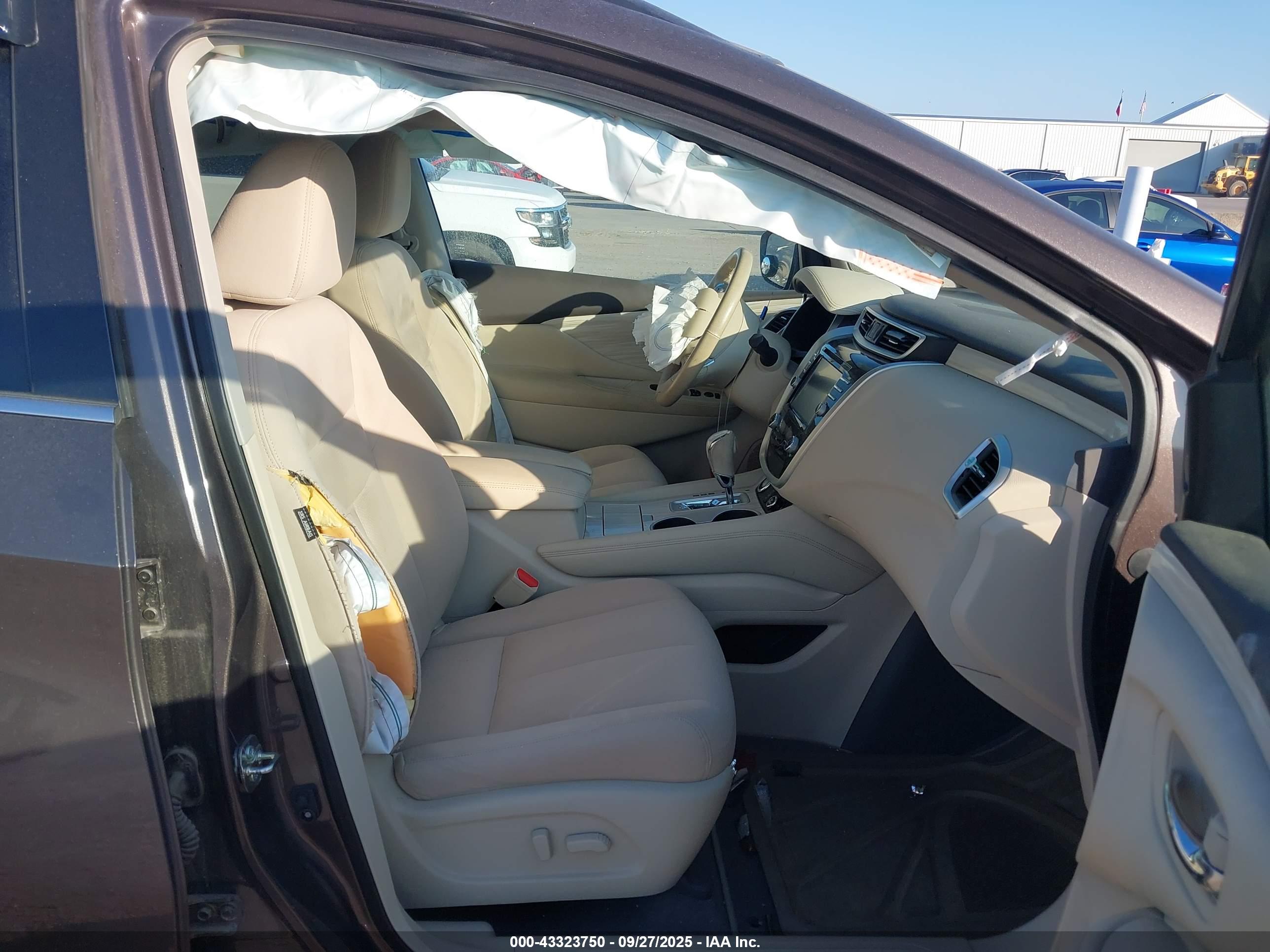 NISSAN MURANO image 5