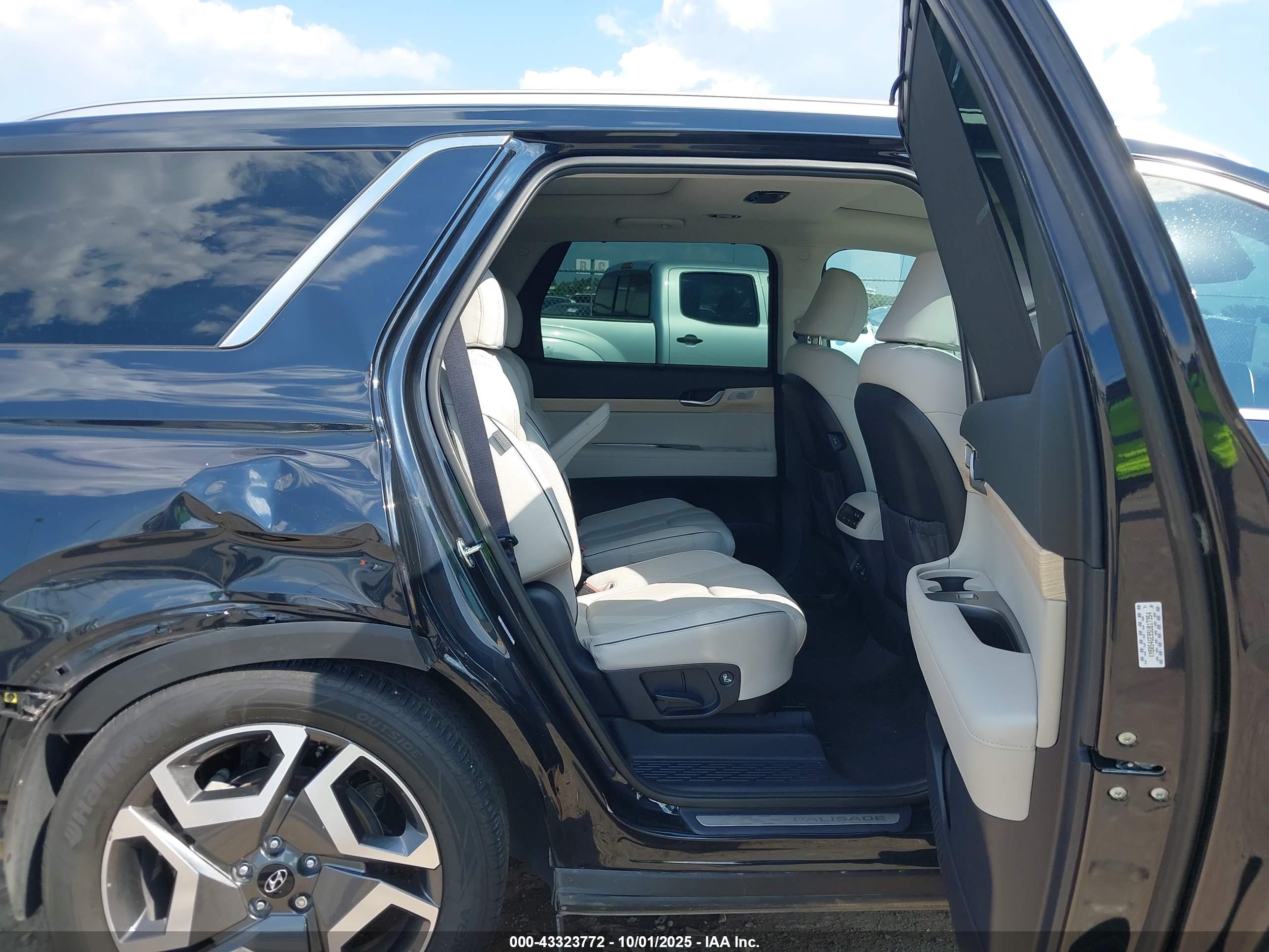 HYUNDAI PALISADE image 8
