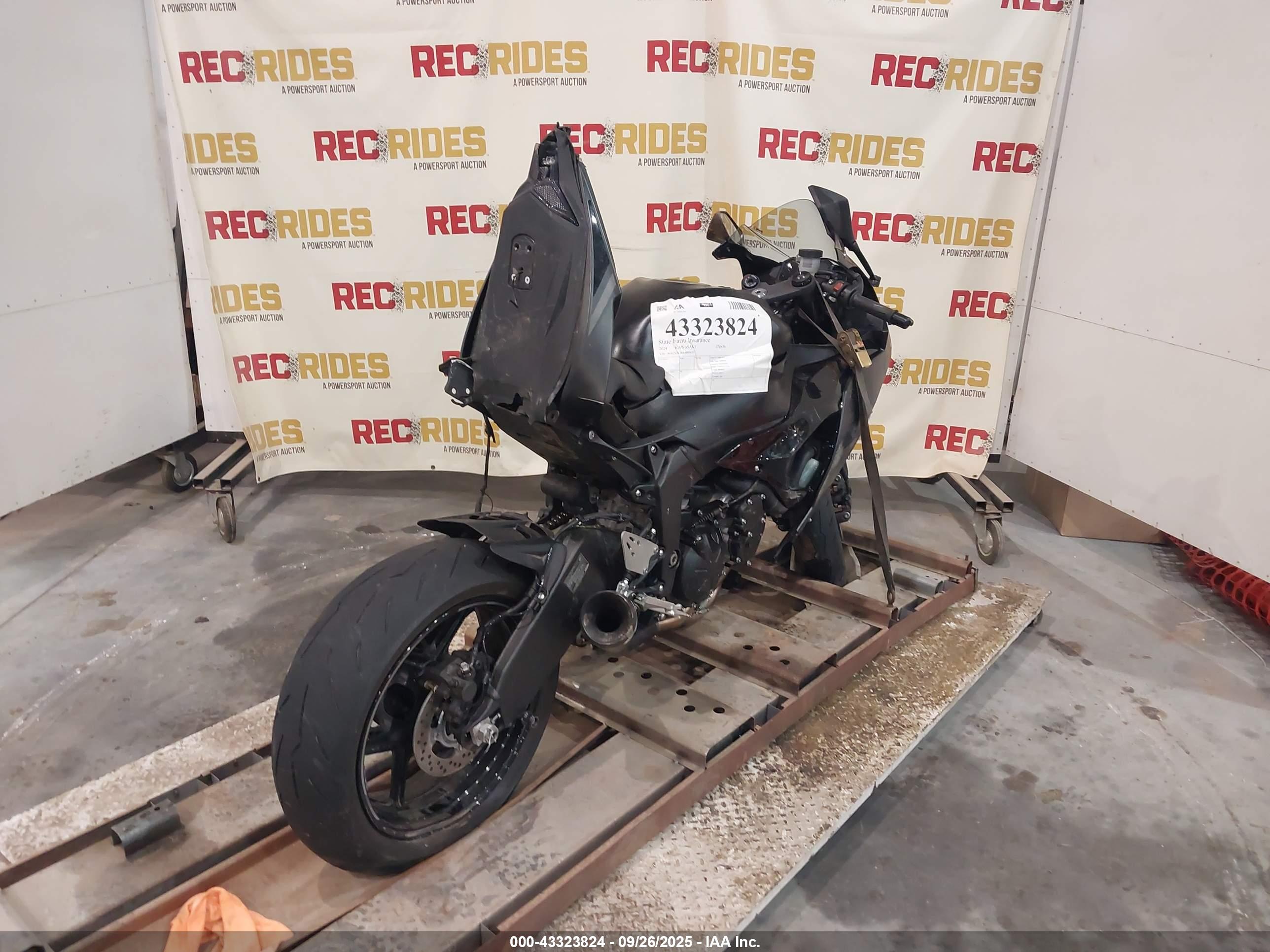 KAWASAKI ZX636 image 4