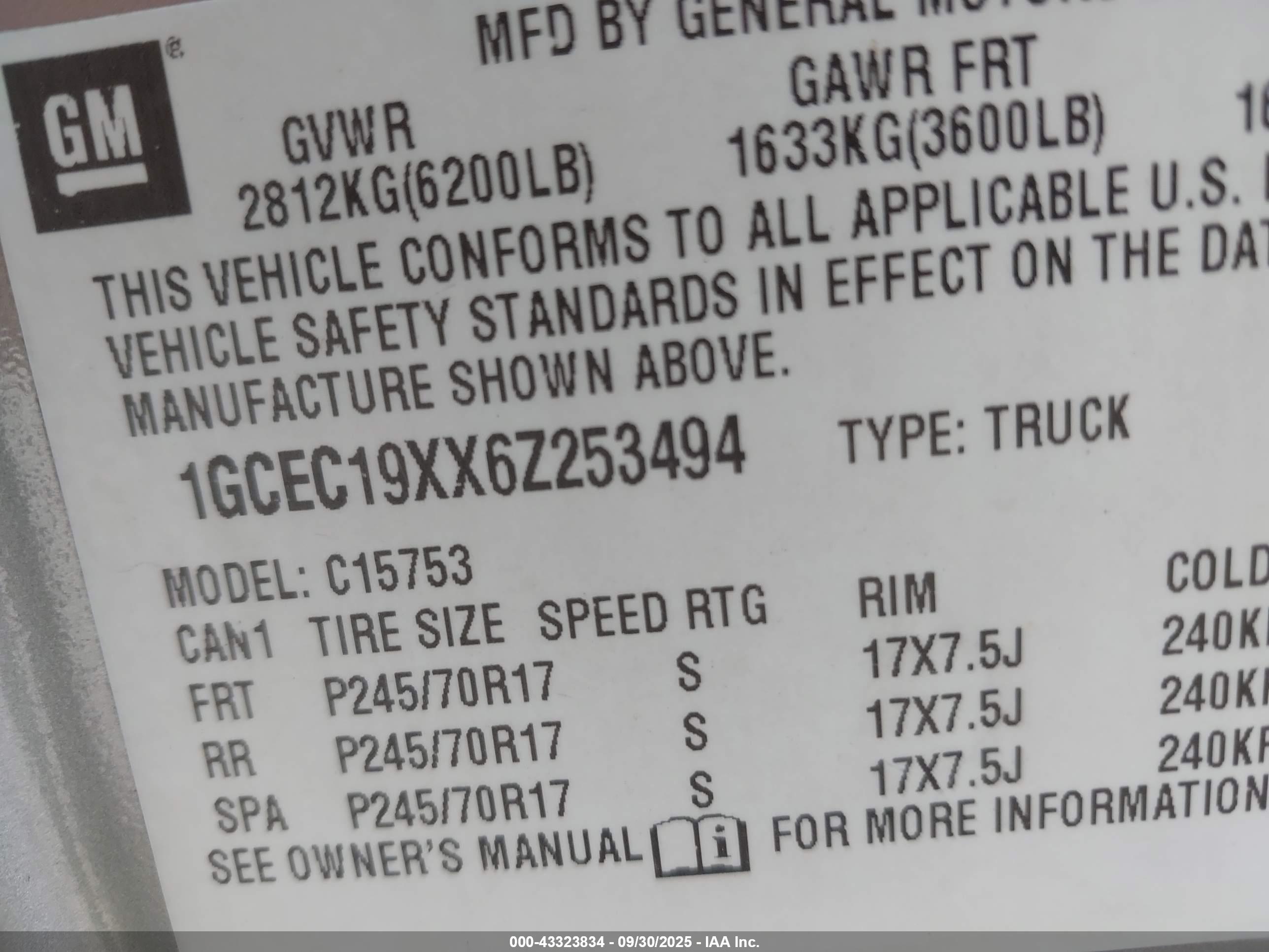 CHEVROLET SILVERADO image 9