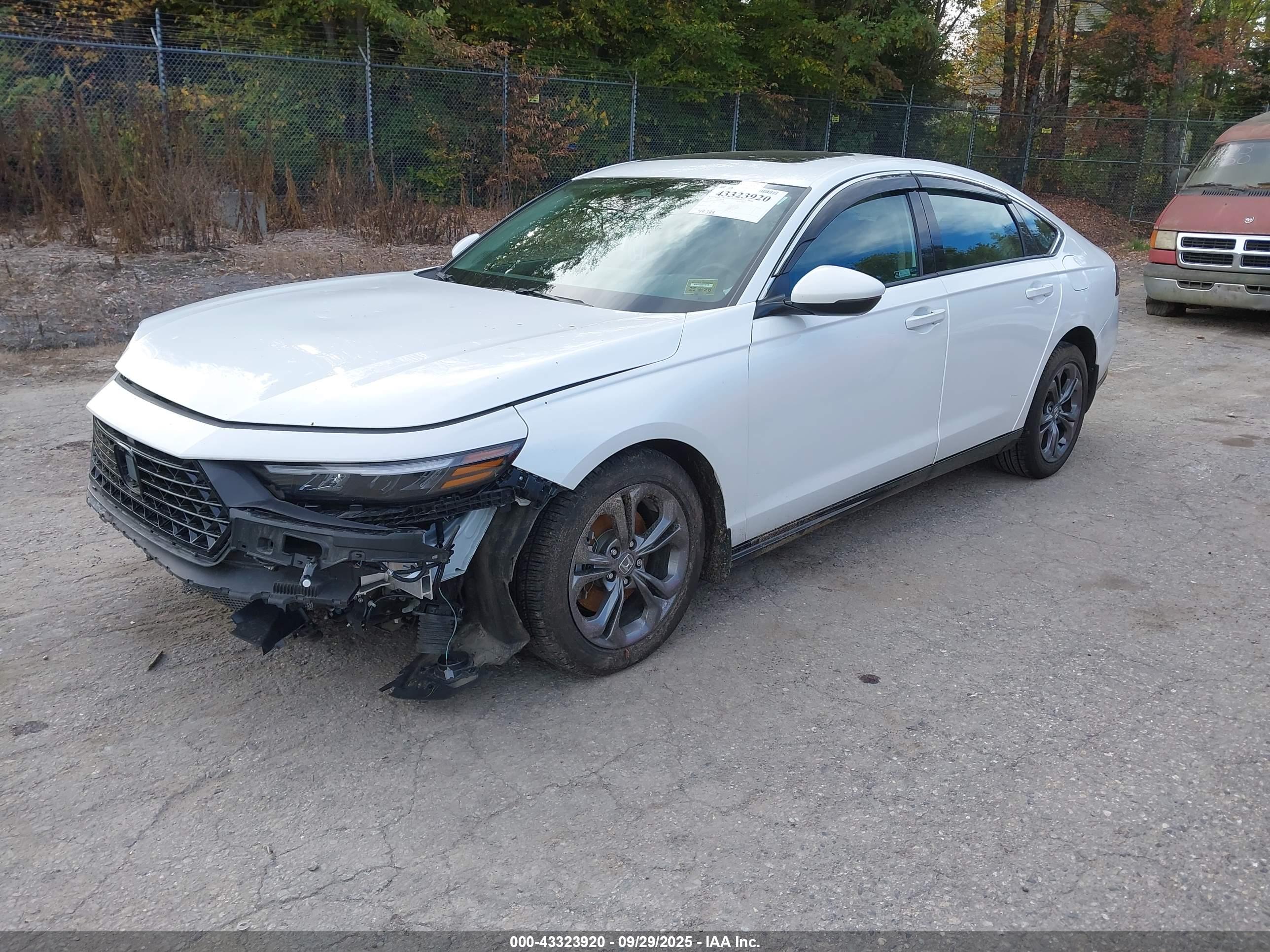 HONDA ACCORD image 2