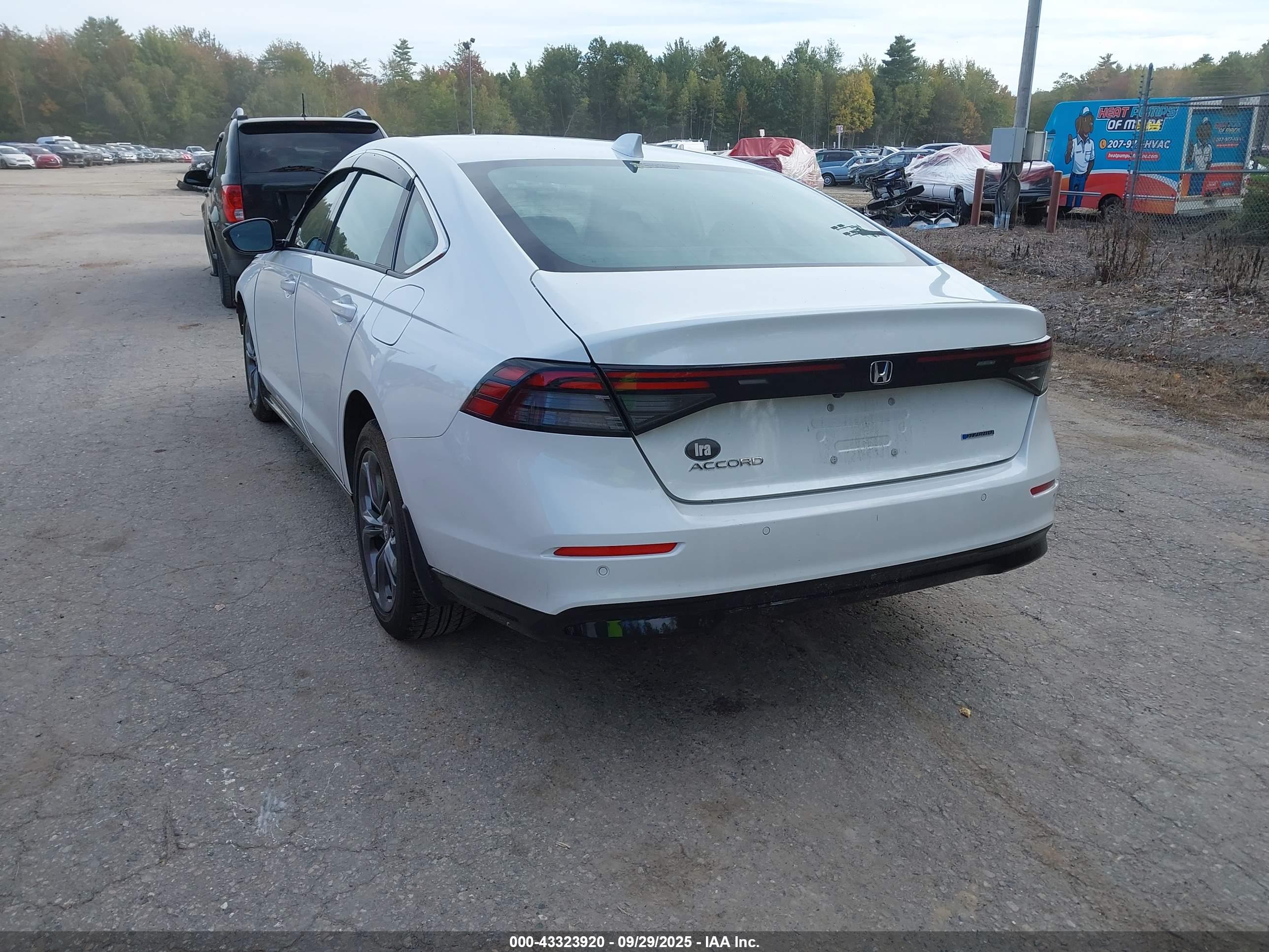 HONDA ACCORD image 3